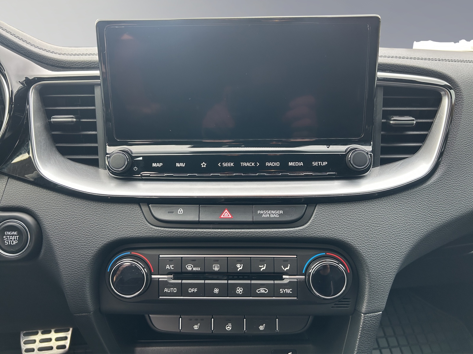 KIA Ceed SW 1.5 T-GDi GT-Line-image-13