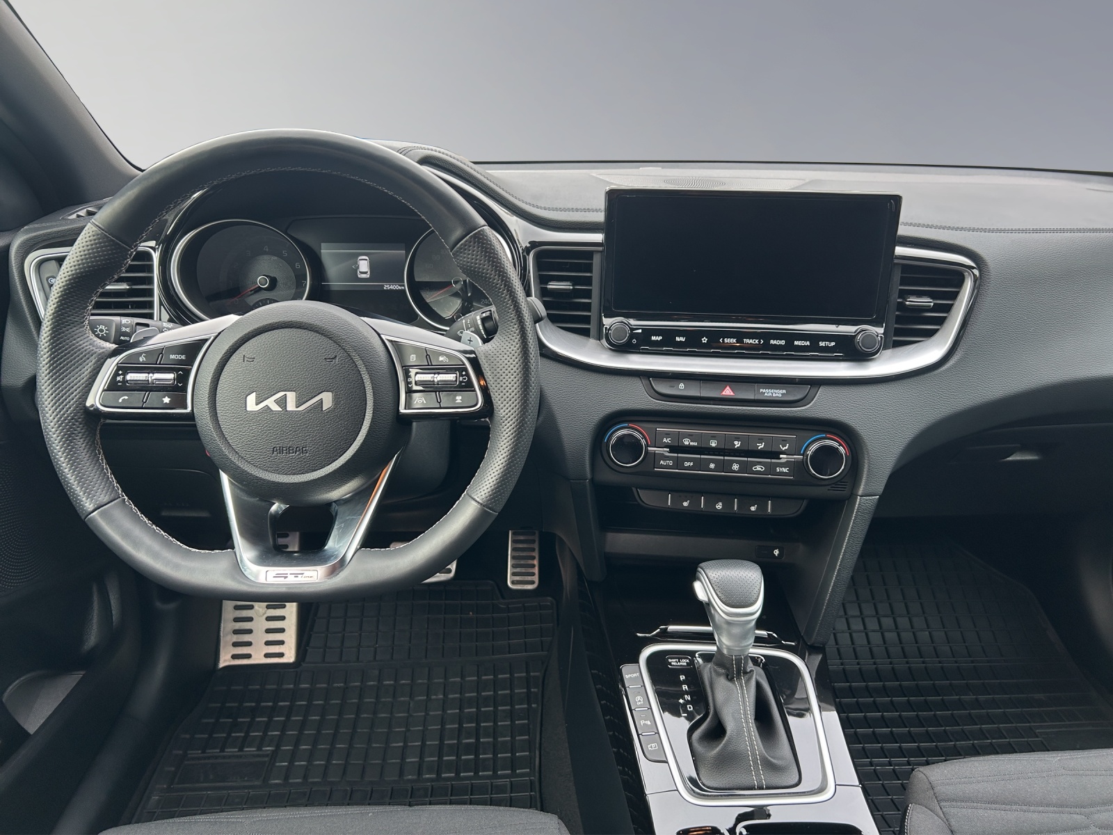 KIA Ceed SW 1.5 T-GDi GT-Line-image-11