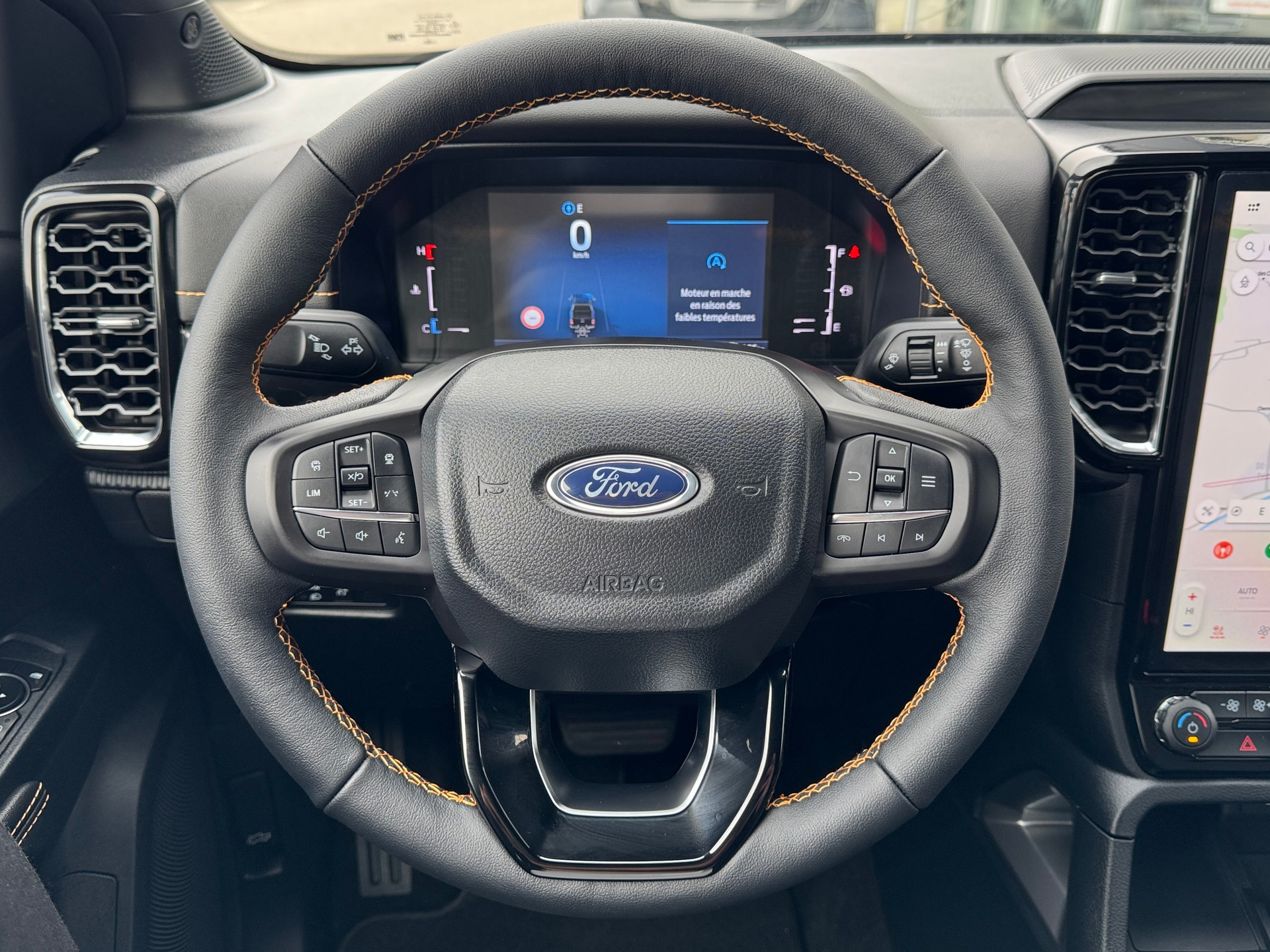 FORD Ranger Wildtrak 3.0 Eco Blue e-4WD Automat-image-16