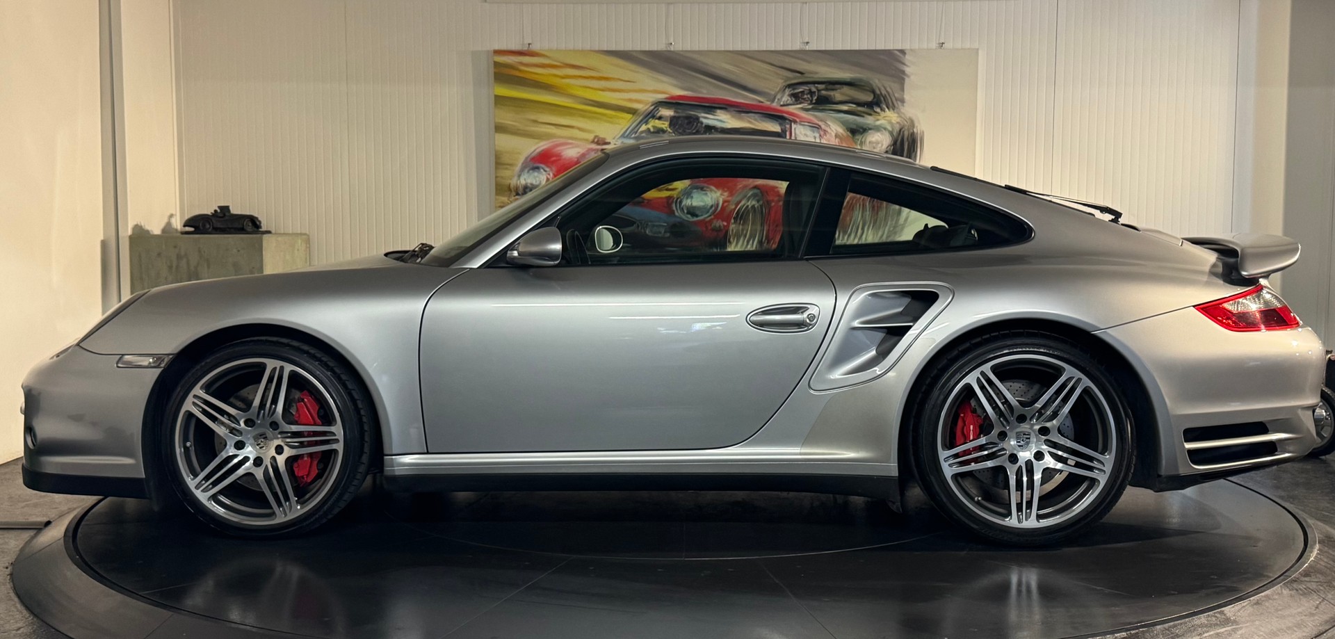 PORSCHE 911 Turbo-image-1