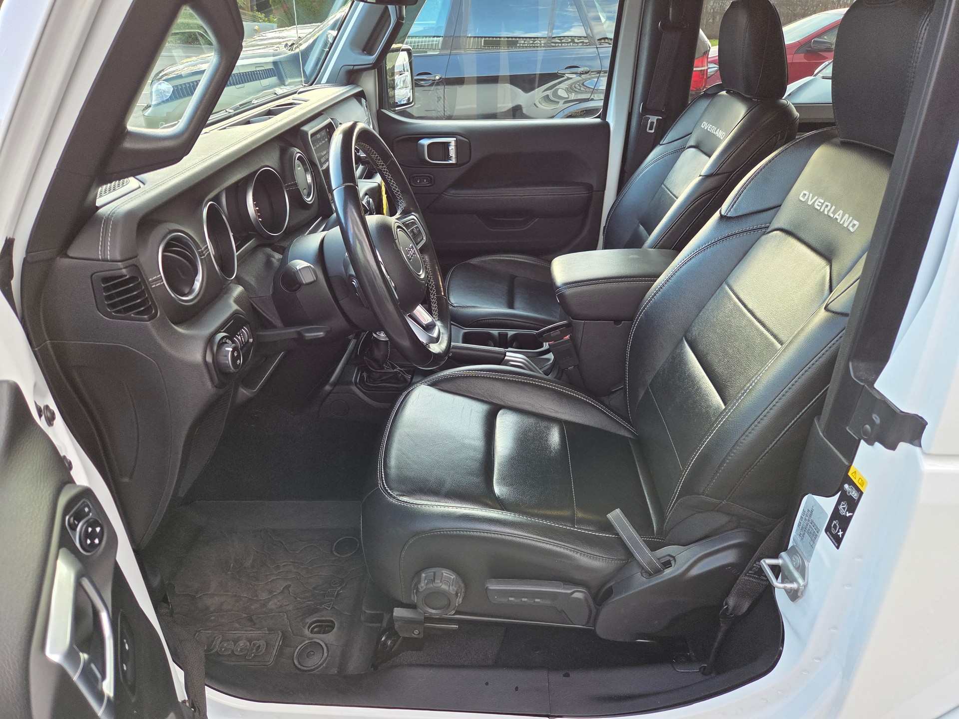 JEEP Wrangler 2.2MJ Sahara Automatic Overland-image-14
