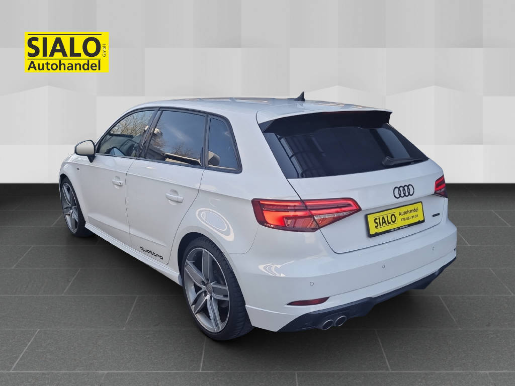 AUDI A3 Sportback 2.0 T FSI Sport qu. S-Tronic-image-4
