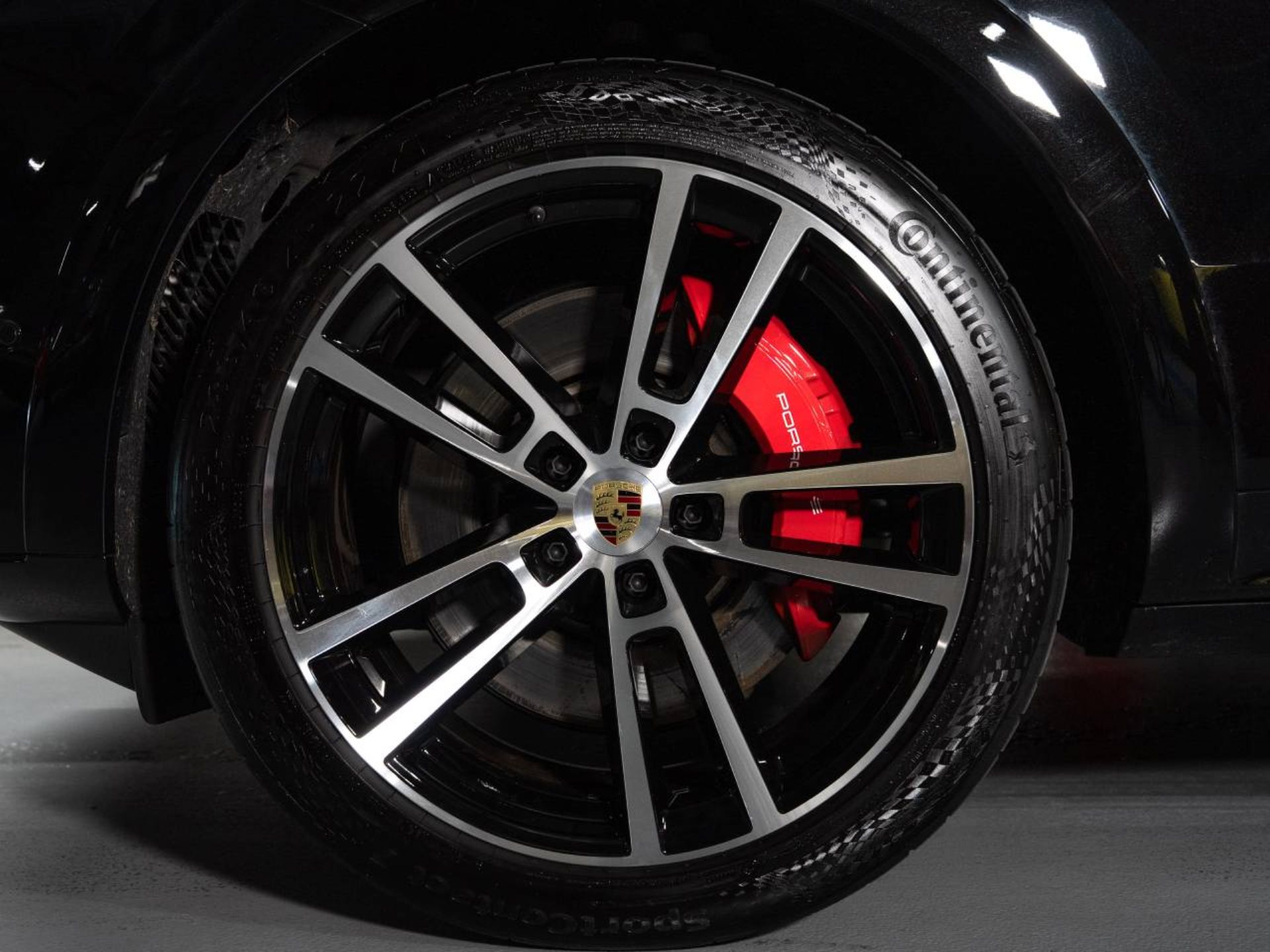 PORSCHE Cayenne S E-Hybrid (MY24)-image-20