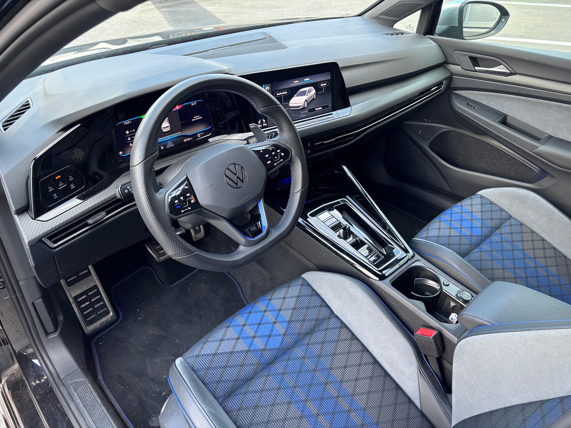 VW Golf 2.0 TSI R DSG 4Motion-image-7