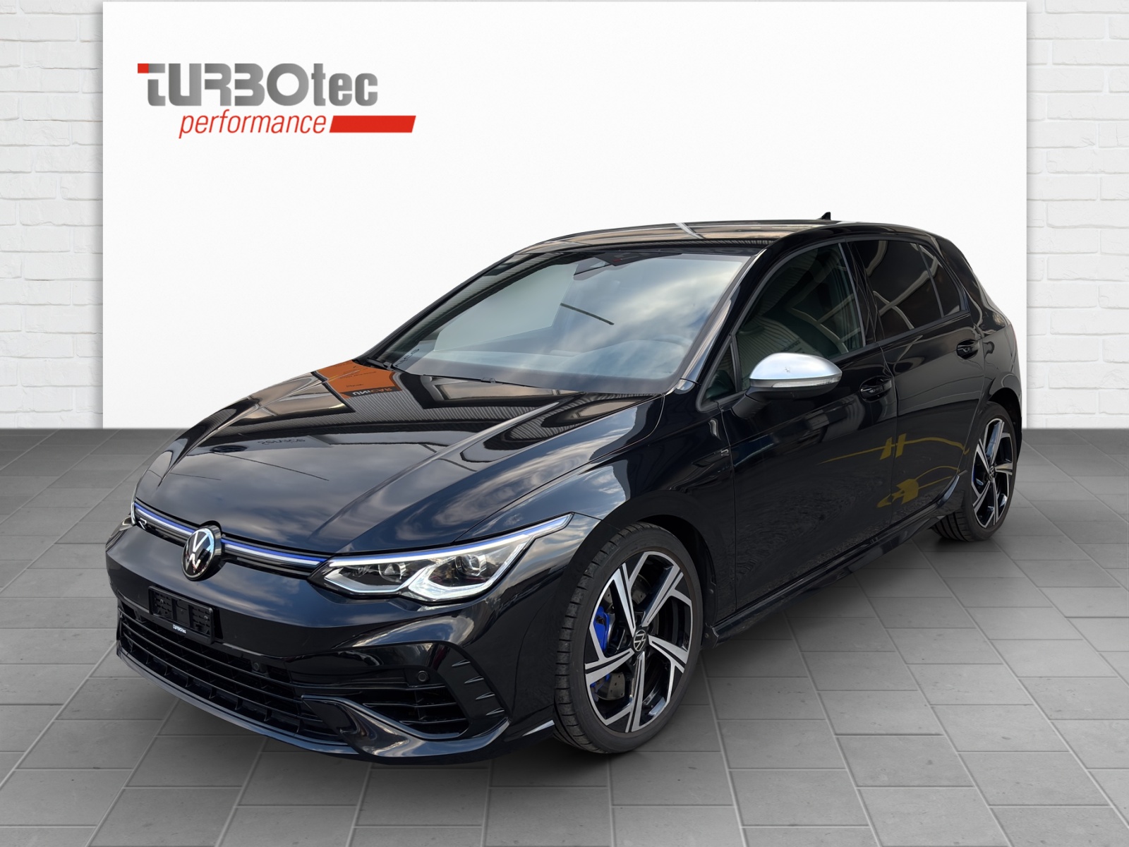 VW Golf 2.0 TSI R DSG 4Motion-image-0