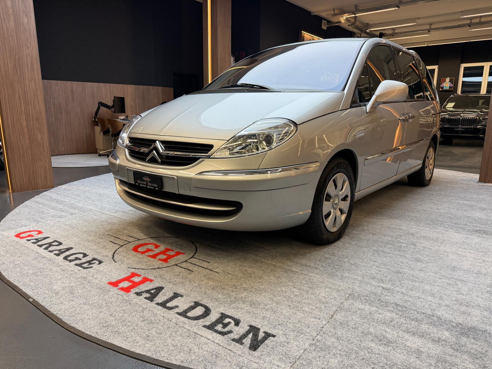 CITROEN C8 Minivan 2.0 16V HDi SX-image-2