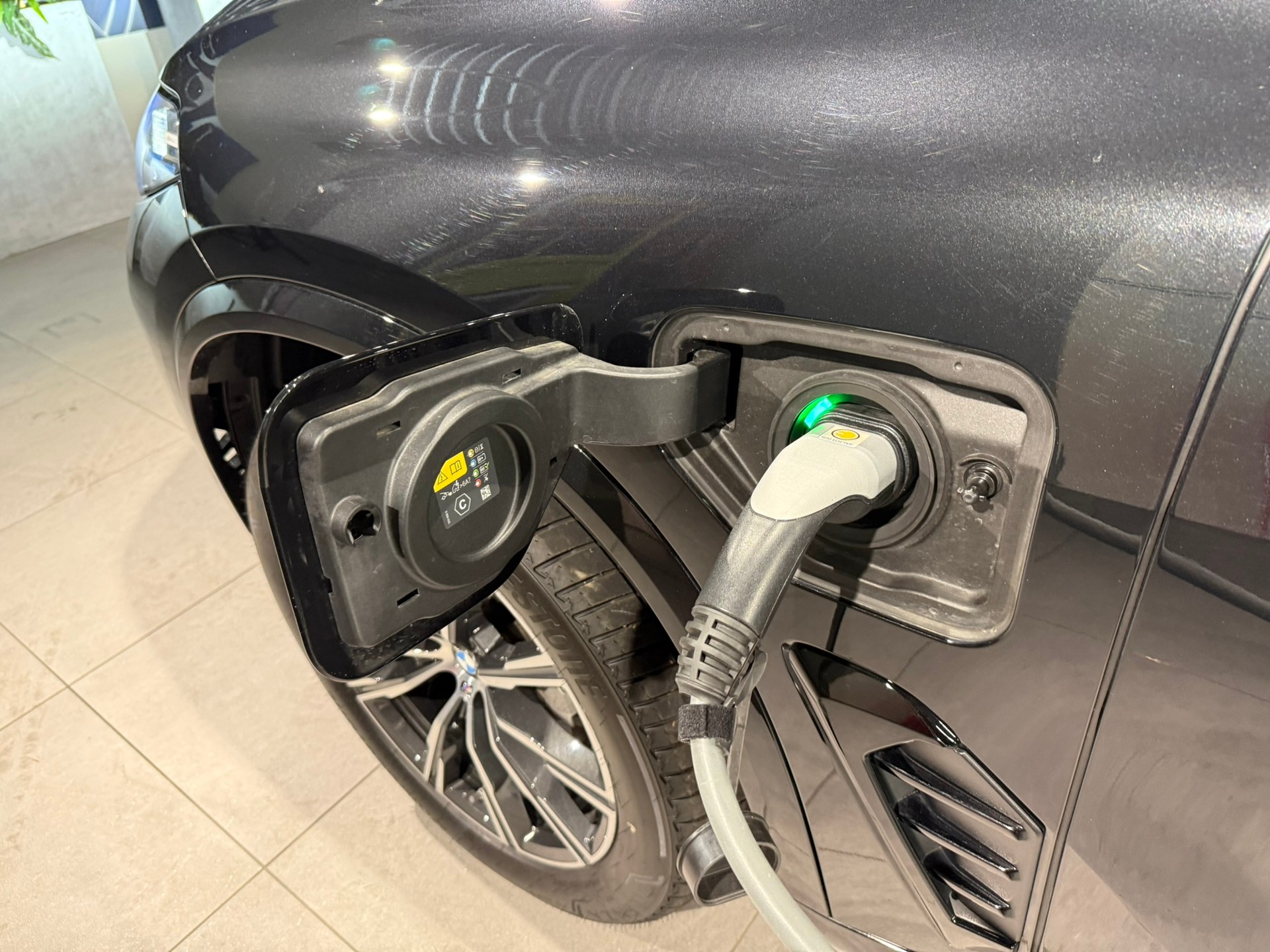 BMW X5 xDrive 50e M Sport Steptronic-image-7