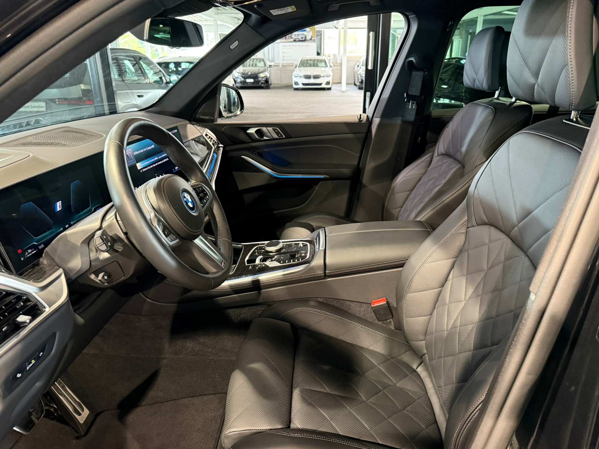 BMW X5 xDrive 50e M Sport Steptronic-image-13