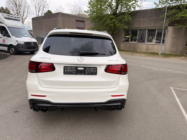 MERCEDES-BENZ GLC 43 AMG 4Matic 9G-Tronic-image-5