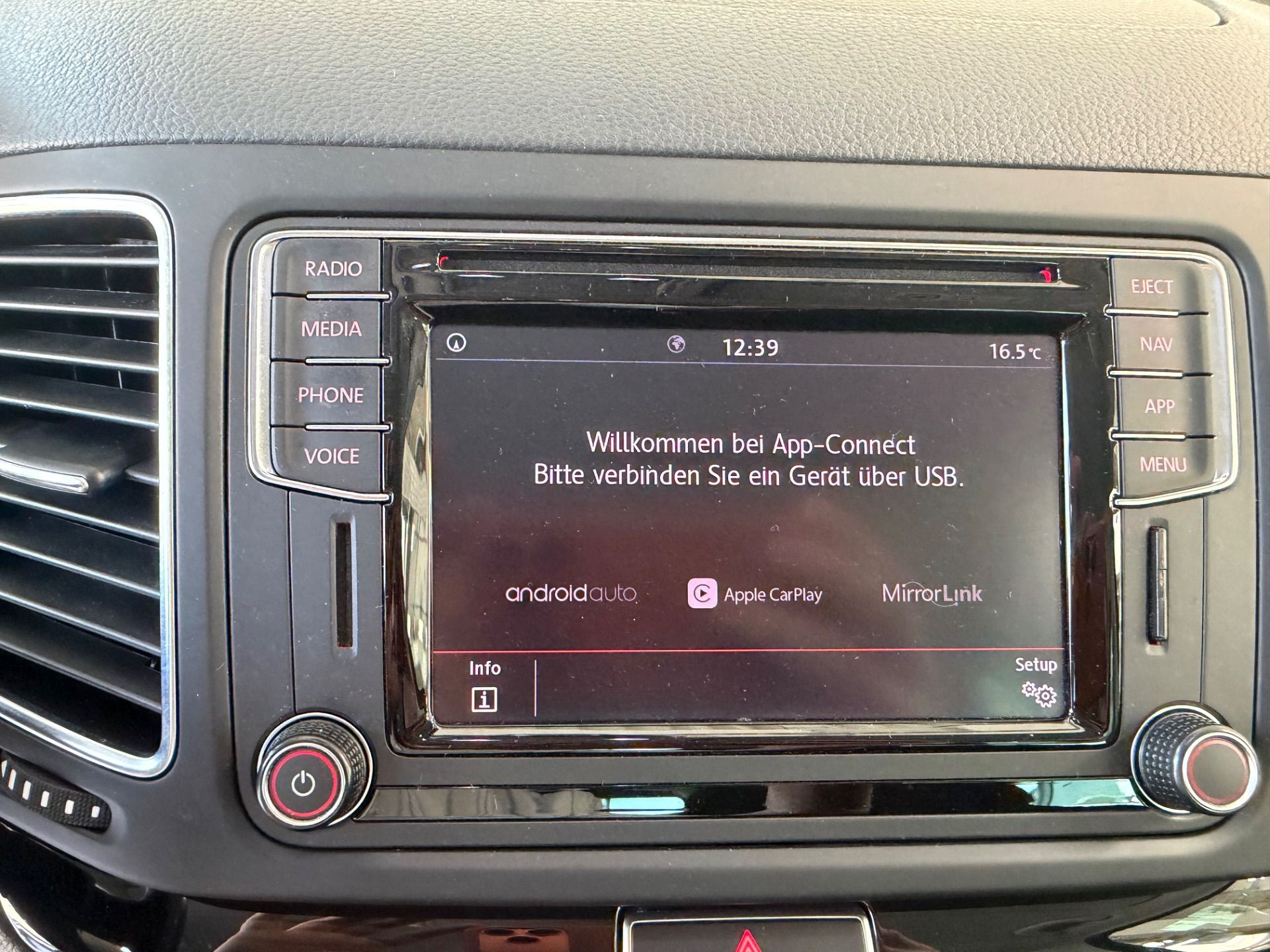 VW Sharan 2.0 TDI BMT Highline 4Motion DSG-image-13
