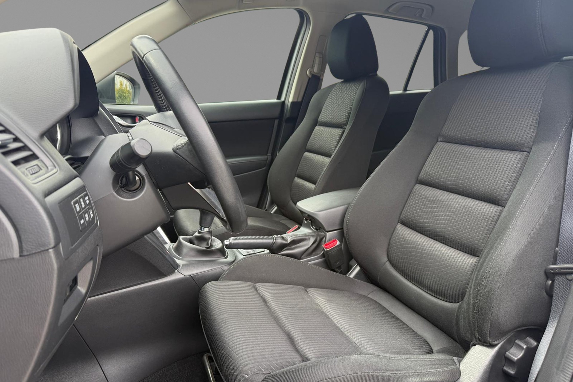 MAZDA CX-5 2.2 D Revolution AWD-image-11