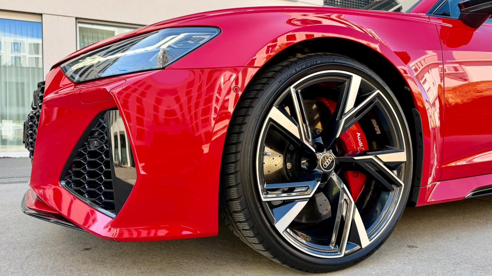 AUDI RS6 Avant 4.0 TFSI V8 quattro-image-9