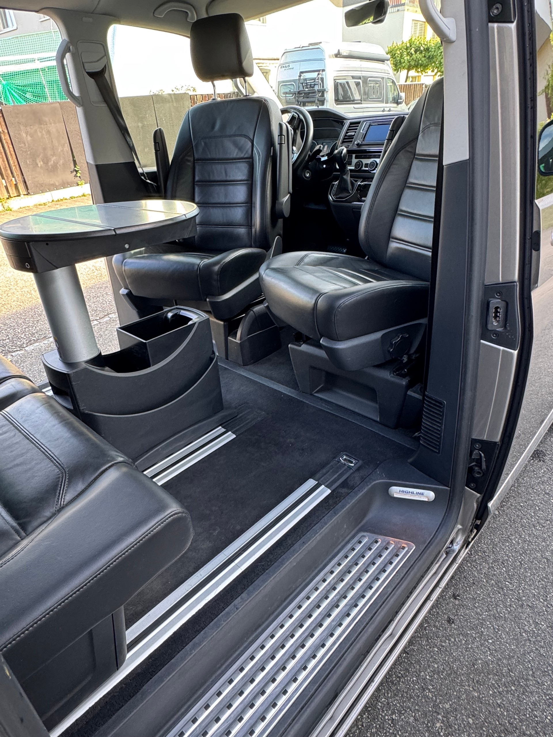 VW T6 Multivan 2.0 Bi-TDI Highline 4Motion DSG-image-9