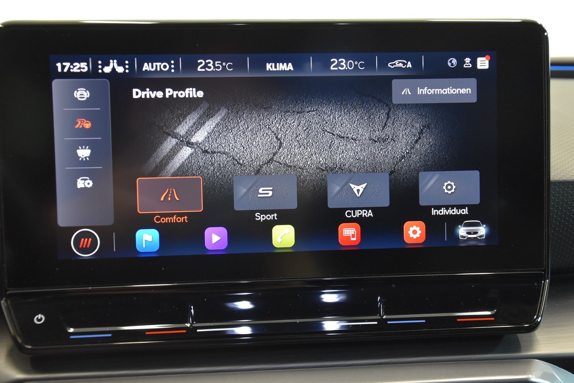 CUPRA LEON VZ 2.0 TSI DSG-image-10