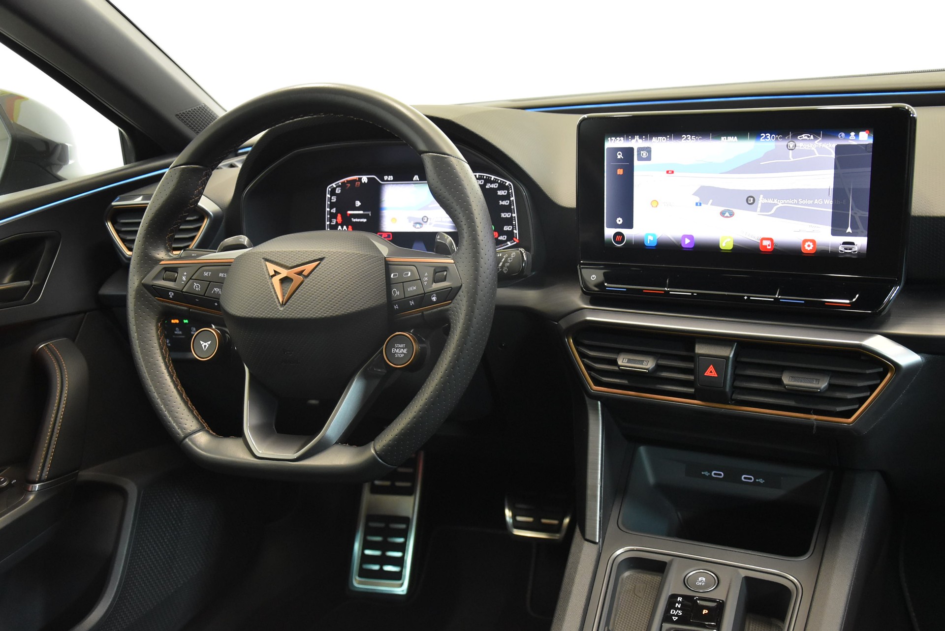 CUPRA LEON VZ 2.0 TSI DSG-image-4