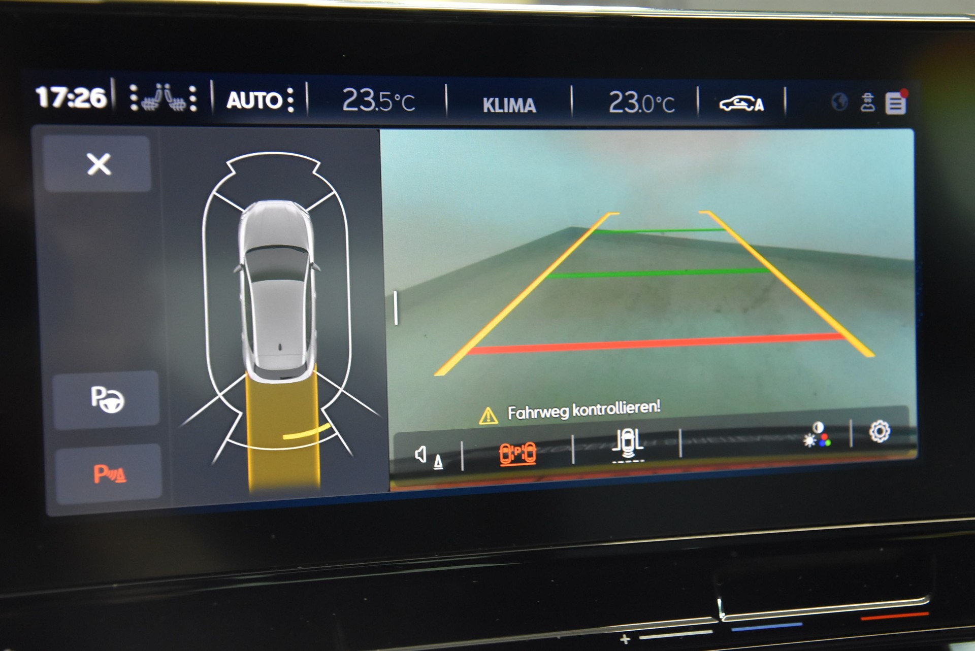 CUPRA LEON VZ 2.0 TSI DSG-image-12