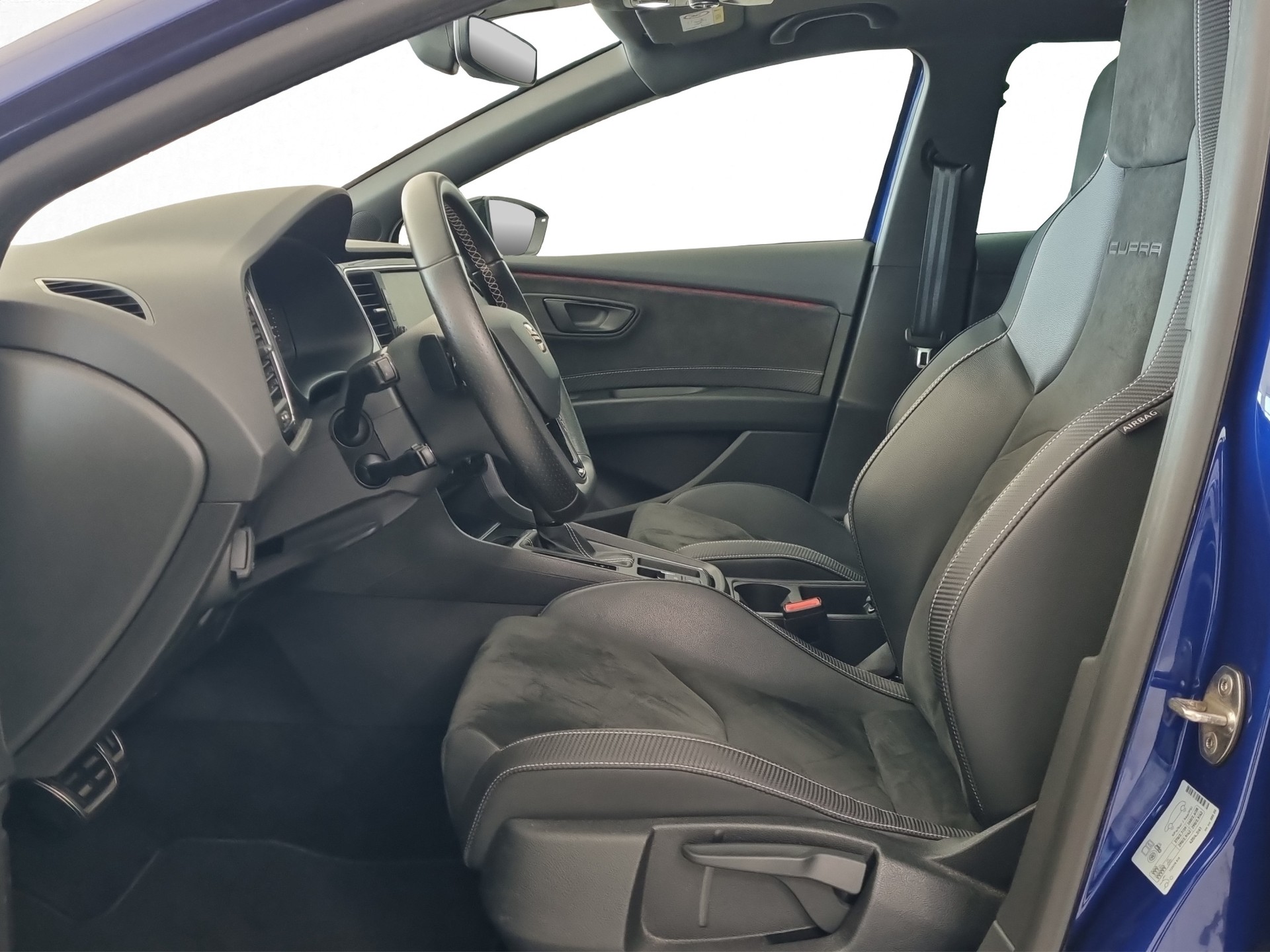 SEAT Leon ST 2.0 TSI 300 Cupra 4Drive DSG-image-5