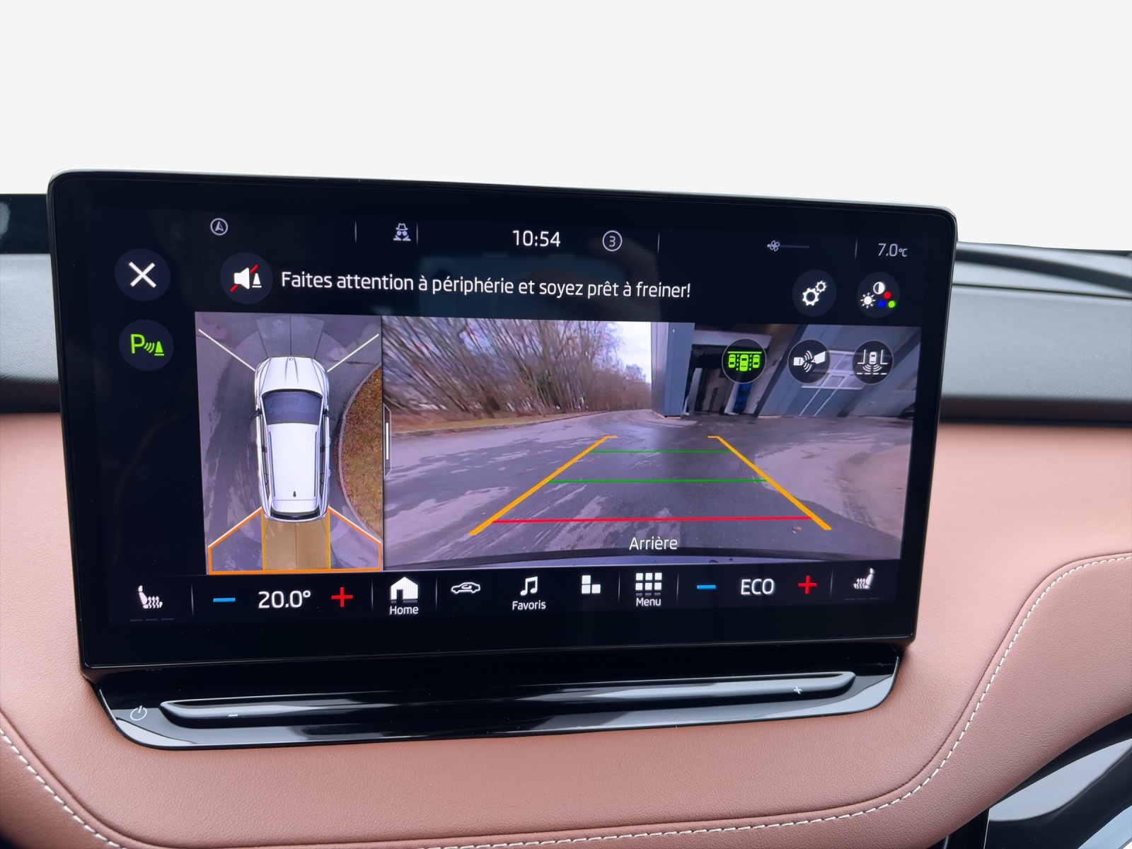 SKODA Enyaq iV 80x Founders Edition-image-16