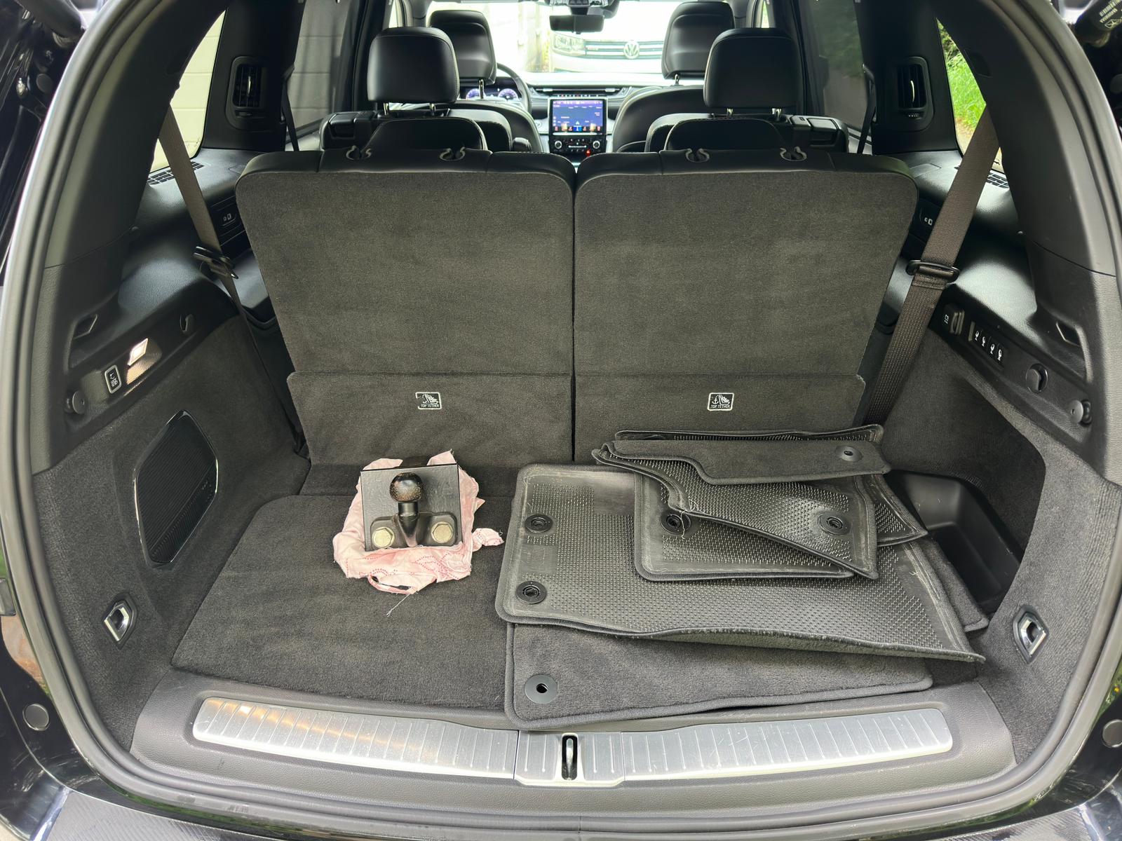 JEEP Grand Cherokee 5.7 V8 Hemi Overland Limited Edition-image-16