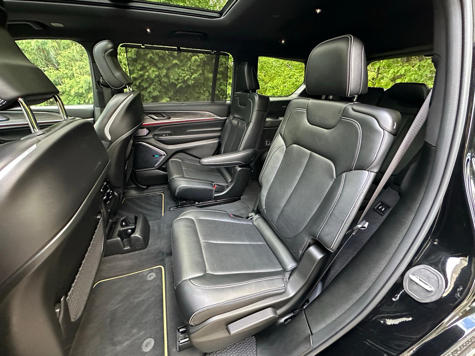 JEEP Grand Cherokee 5.7 V8 Hemi Overland Limited Edition-image-13
