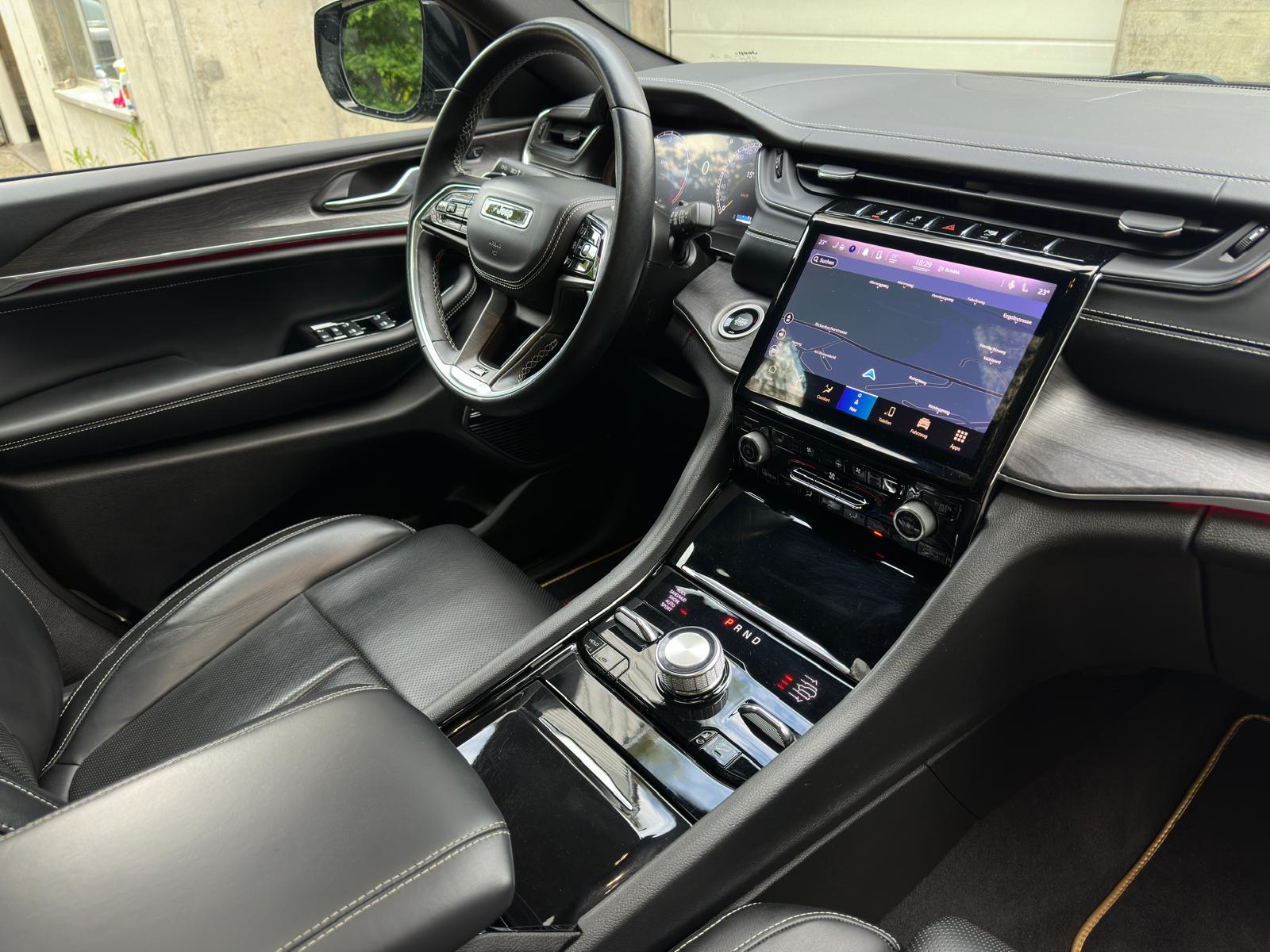 JEEP Grand Cherokee 5.7 V8 Hemi Overland Limited Edition-image-28