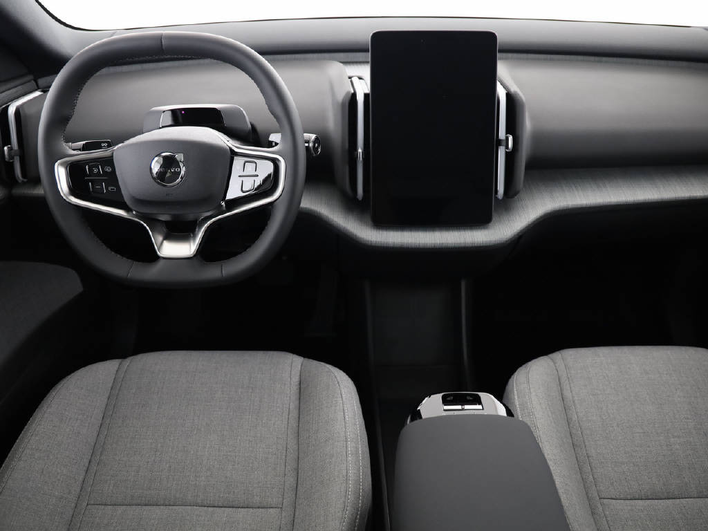VOLVO EX 30 P5 Longe Range Ultra-image-18