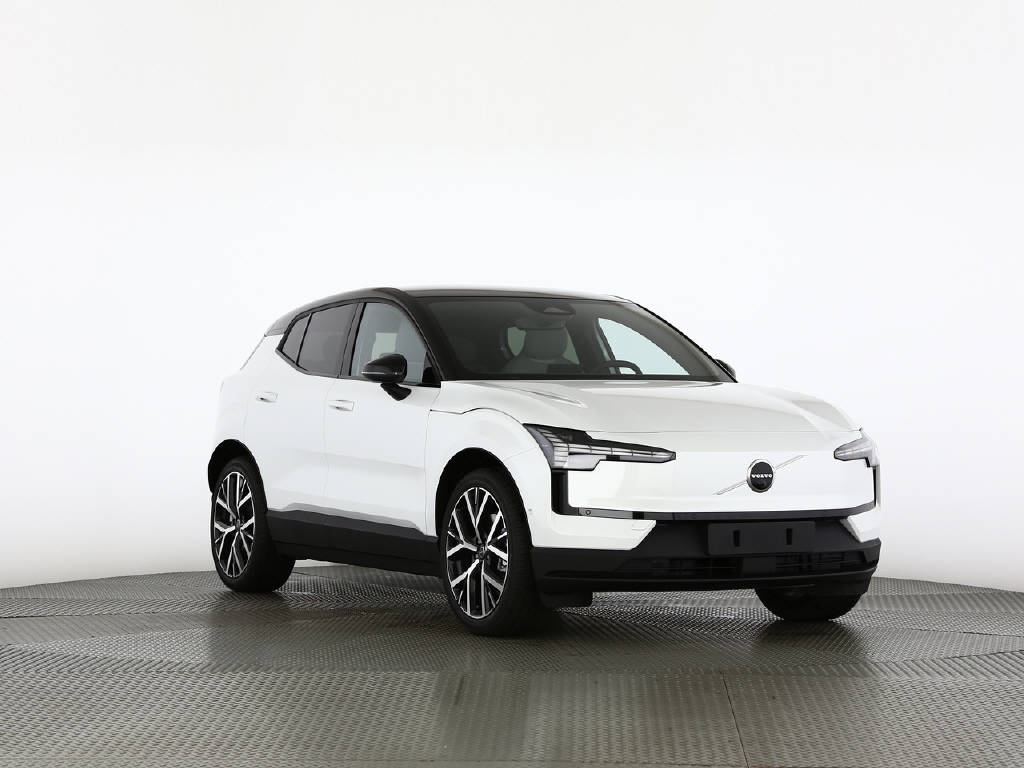 VOLVO EX 30 P5 Longe Range Ultra-image-10