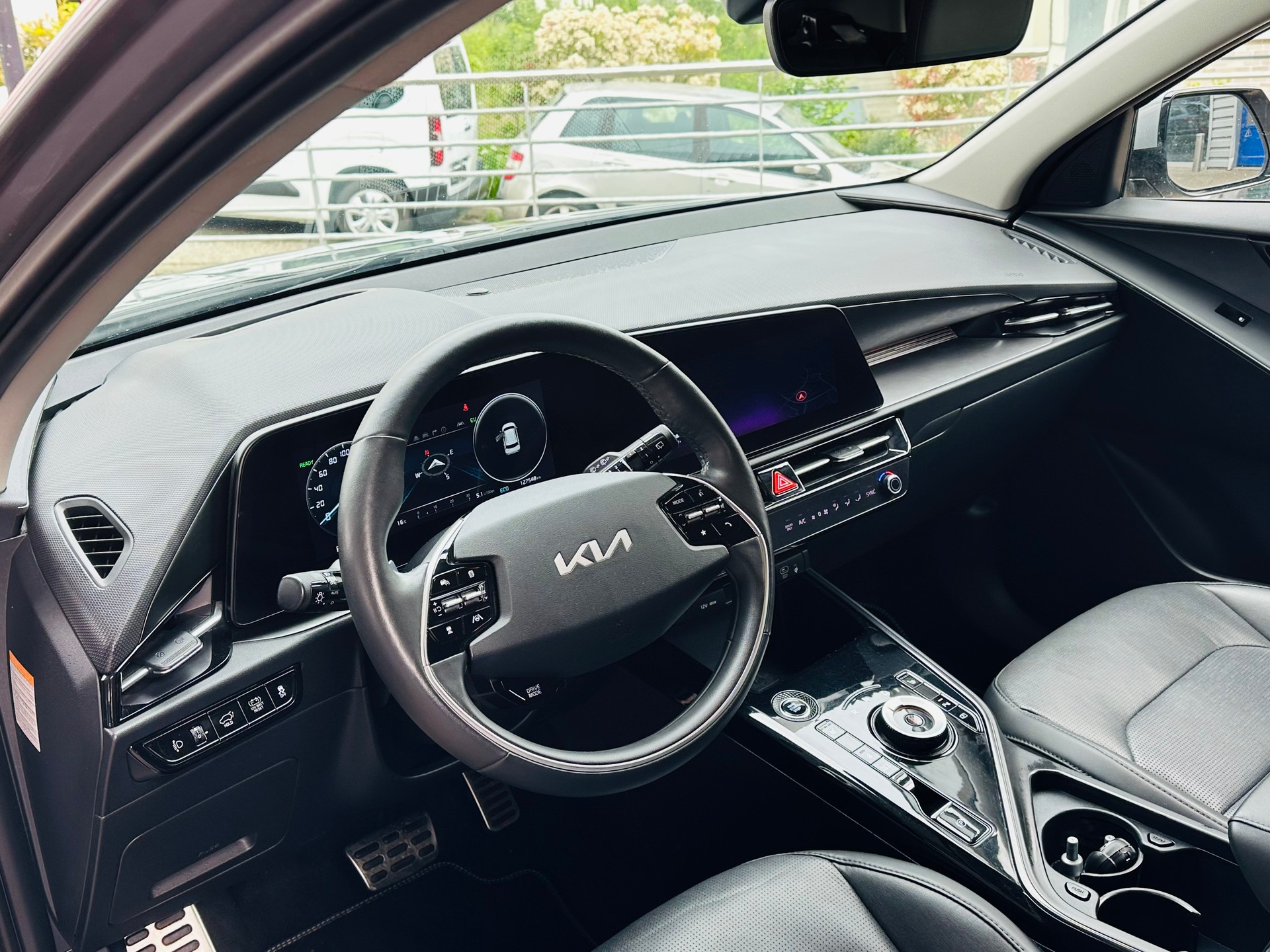 KIA Niro 1.6GDi Hybrid DCT Style-image-9