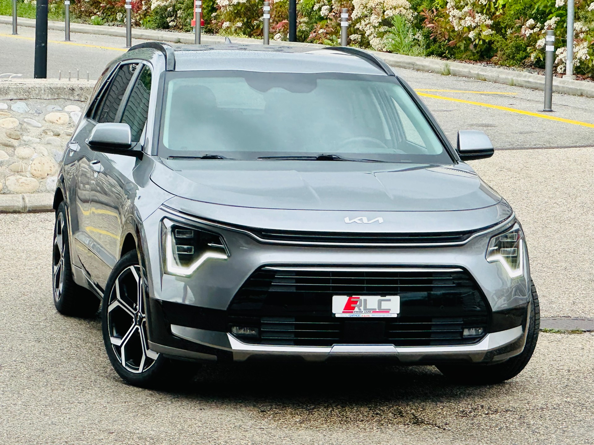 KIA Niro 1.6GDi Hybrid DCT Style-image-2