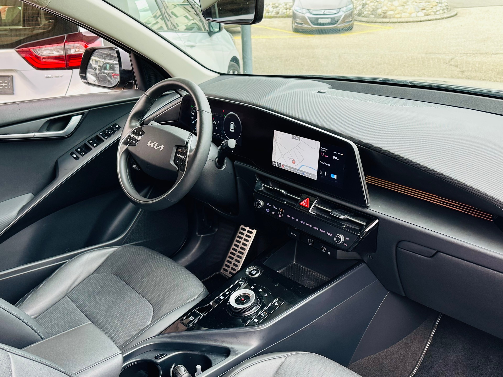 KIA Niro 1.6GDi Hybrid DCT Style-image-13
