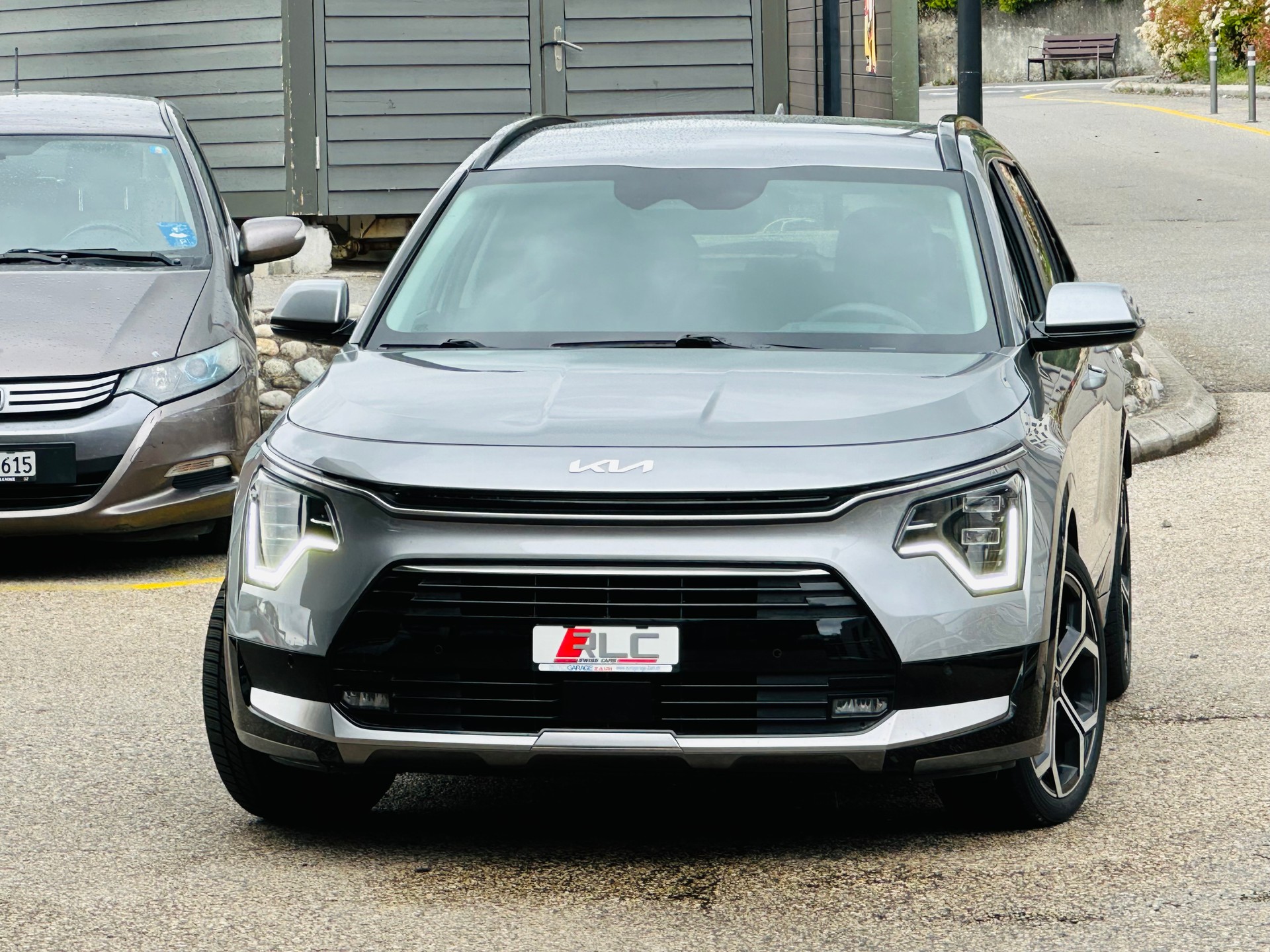 KIA Niro 1.6GDi Hybrid DCT Style-image-6