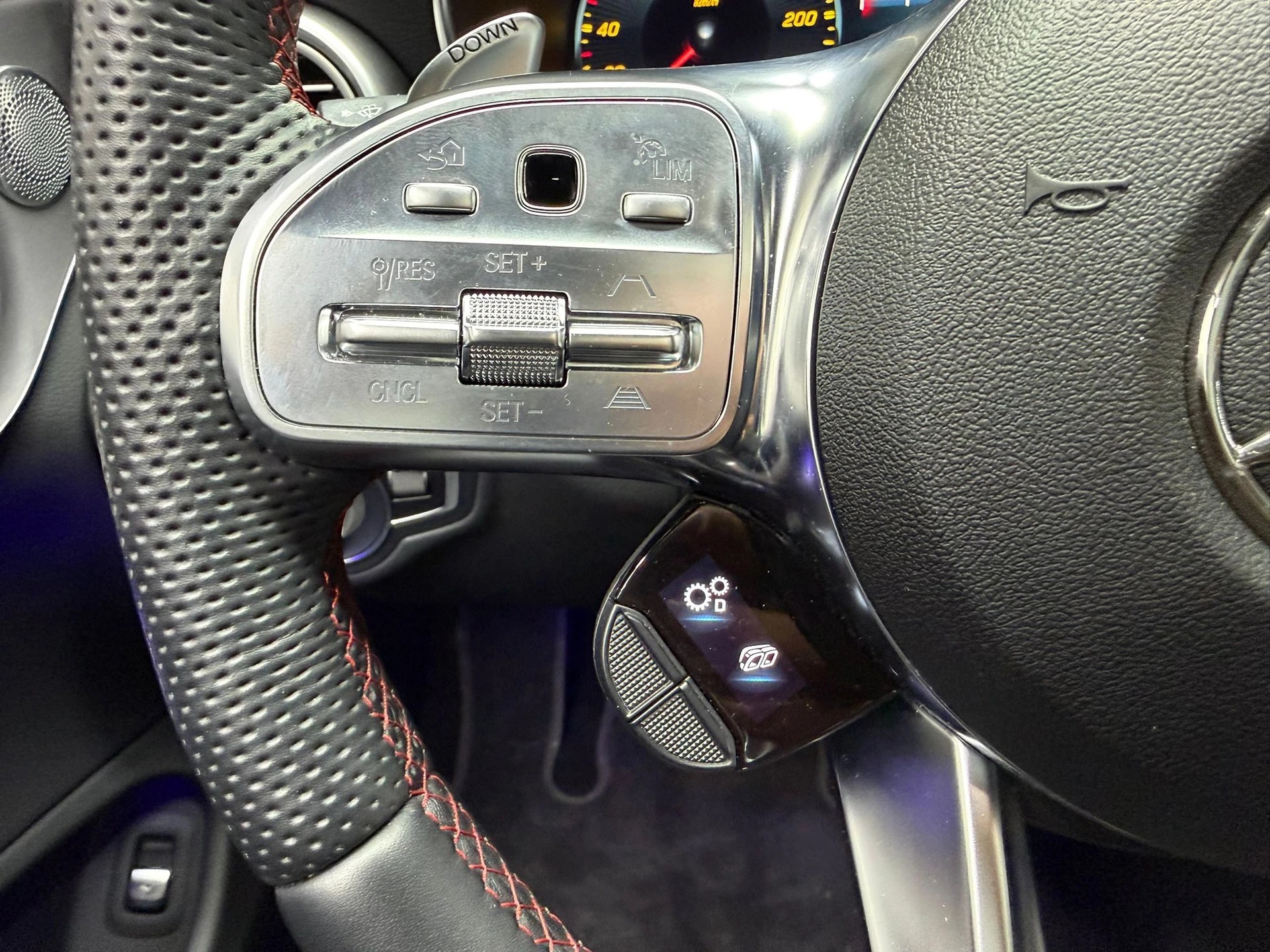 MERCEDES-BENZ C 43 AMG 4Matic 9G-tronic-image-15