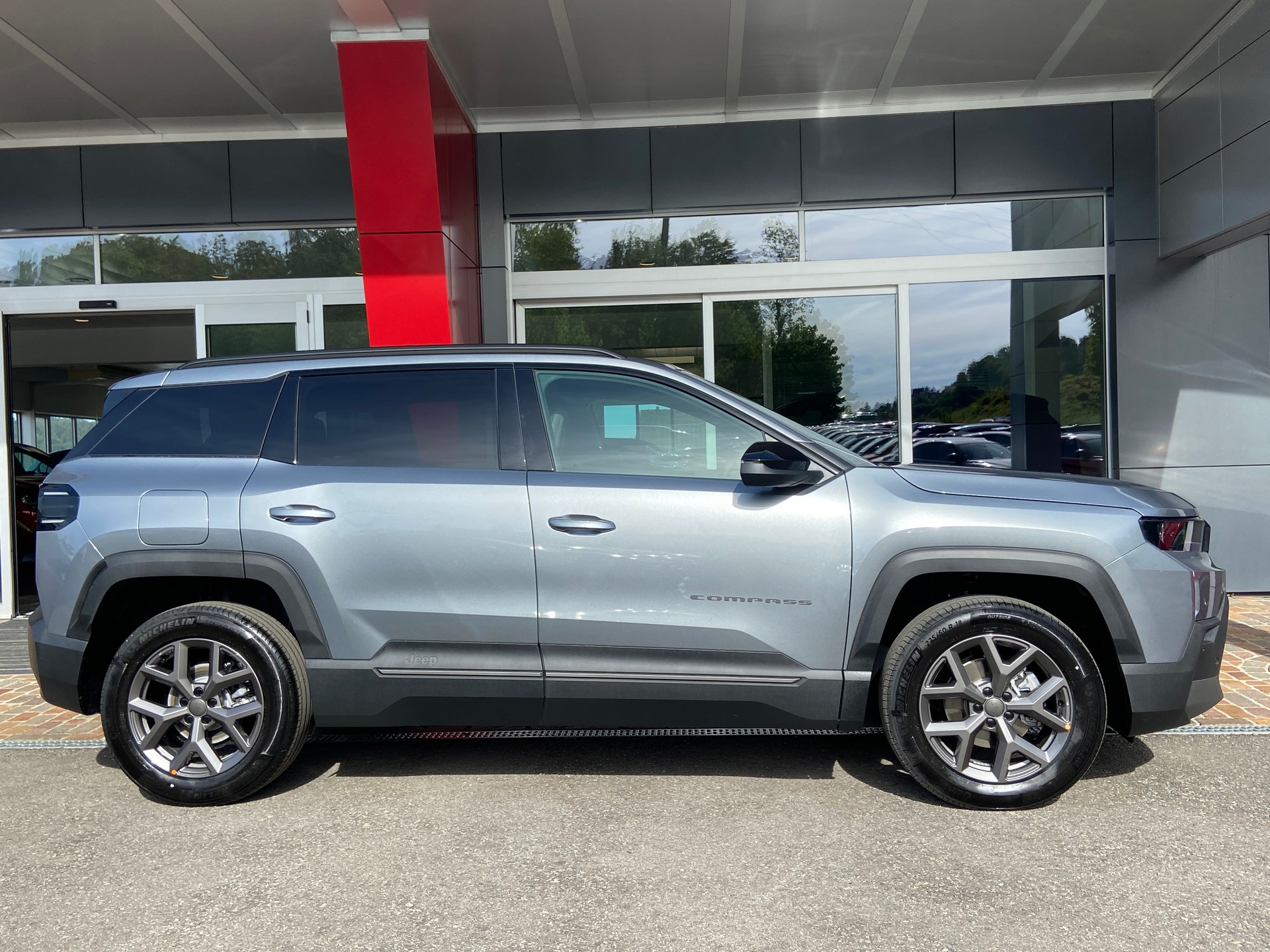 JEEP Compass 1.2 T e-Hybrid First Edition - MY26-image-16