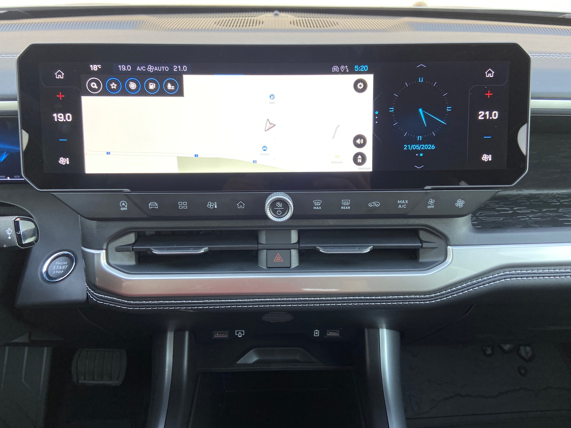 JEEP Compass 1.2 T e-Hybrid First Edition - MY26-image-12