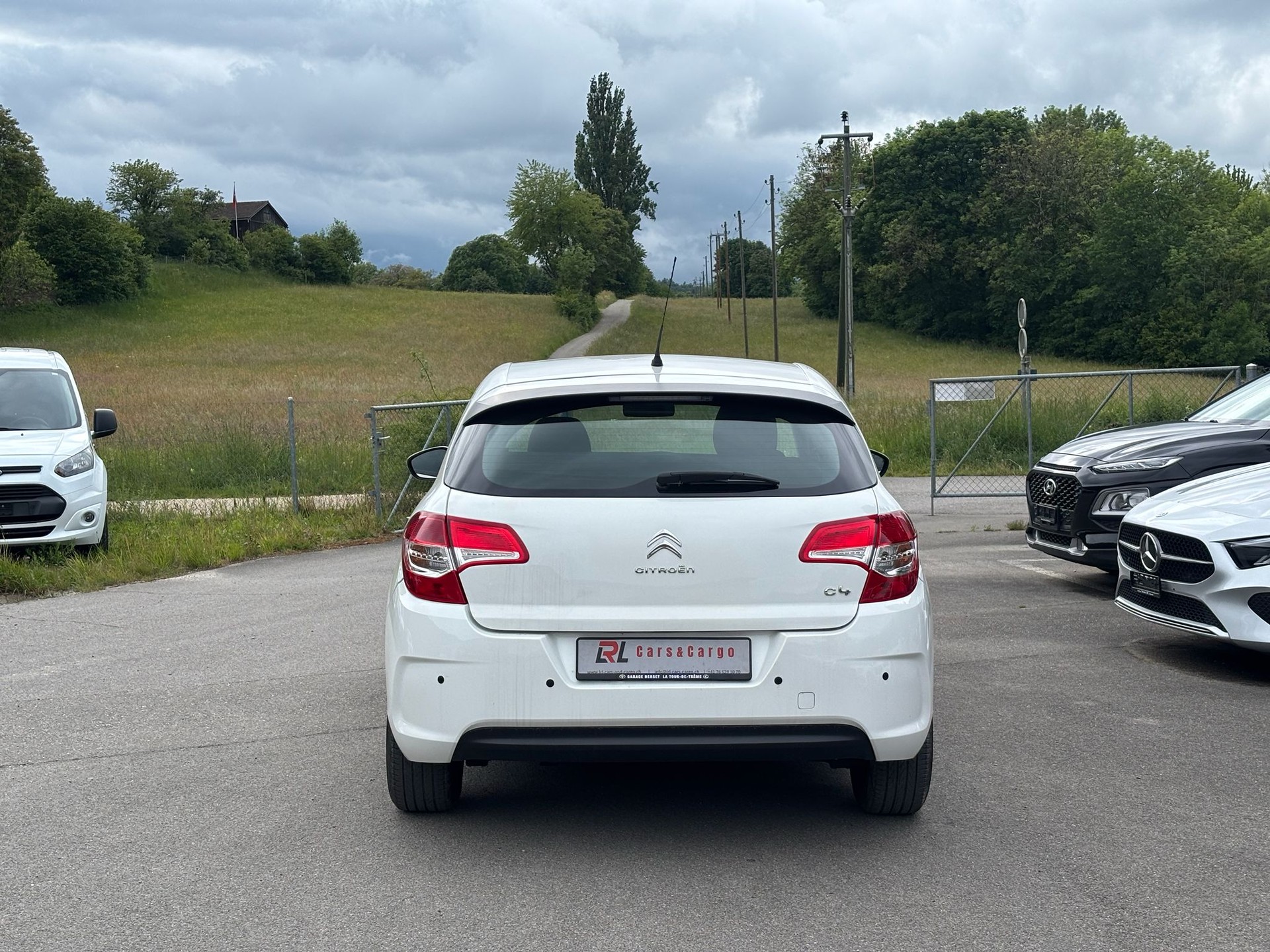 CITROEN C4 1.4 VTi Live-image-5