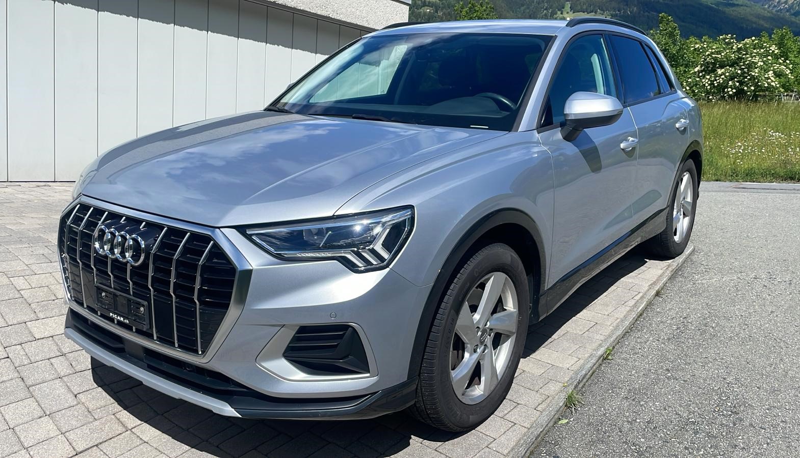 AUDI Q3 40 TFSI advanced quattro S-tronic