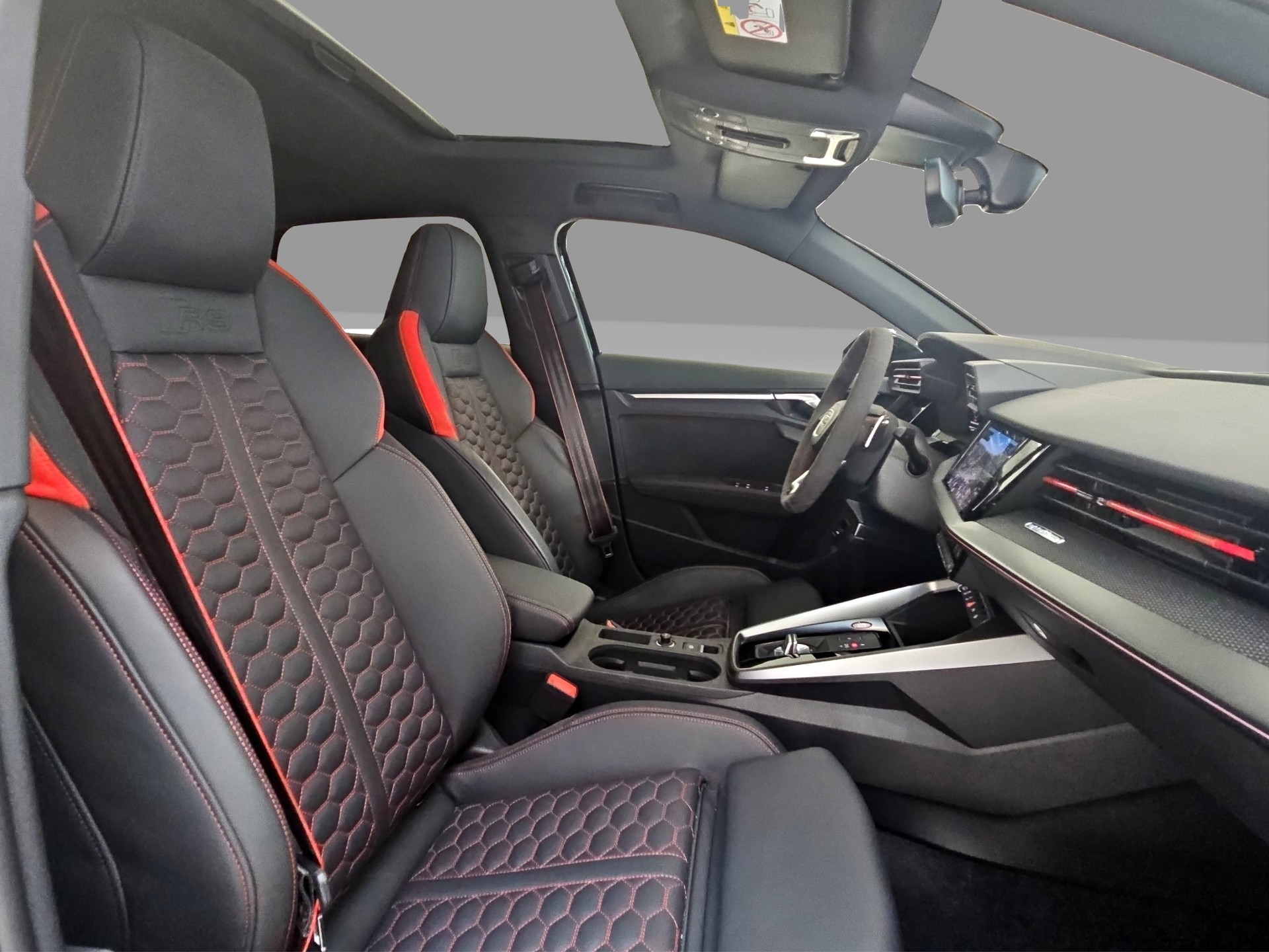 AUDI RS3 Sportback 2.5 TFSI quattro S-Tronic-image-12