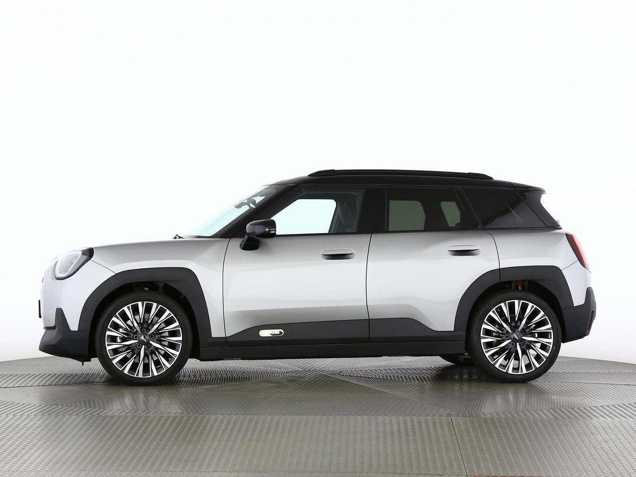 MINI Aceman SE-showroom-element-2