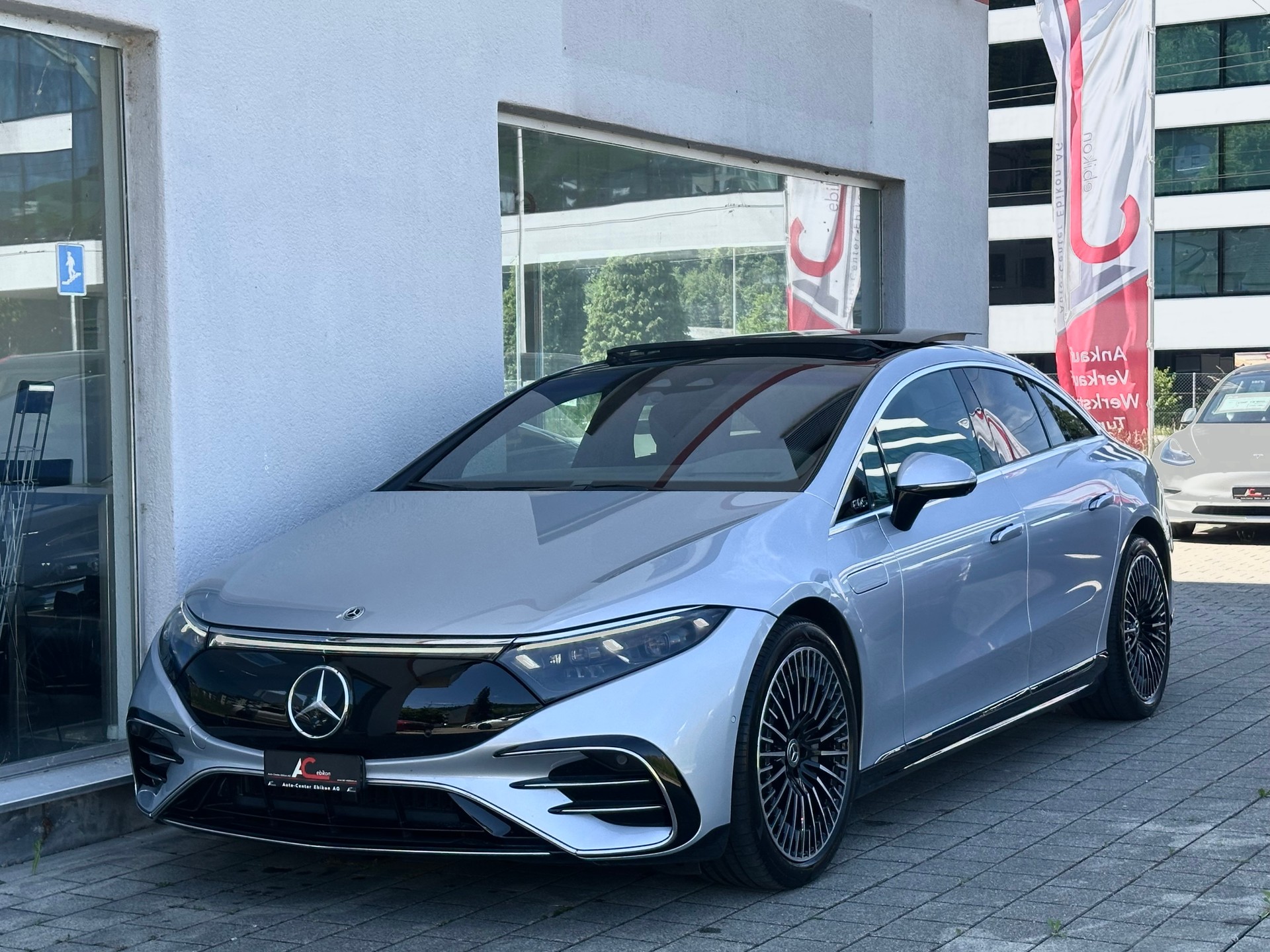 MERCEDES-BENZ EQS 580 4Matic Edition 1 Premium-Paket