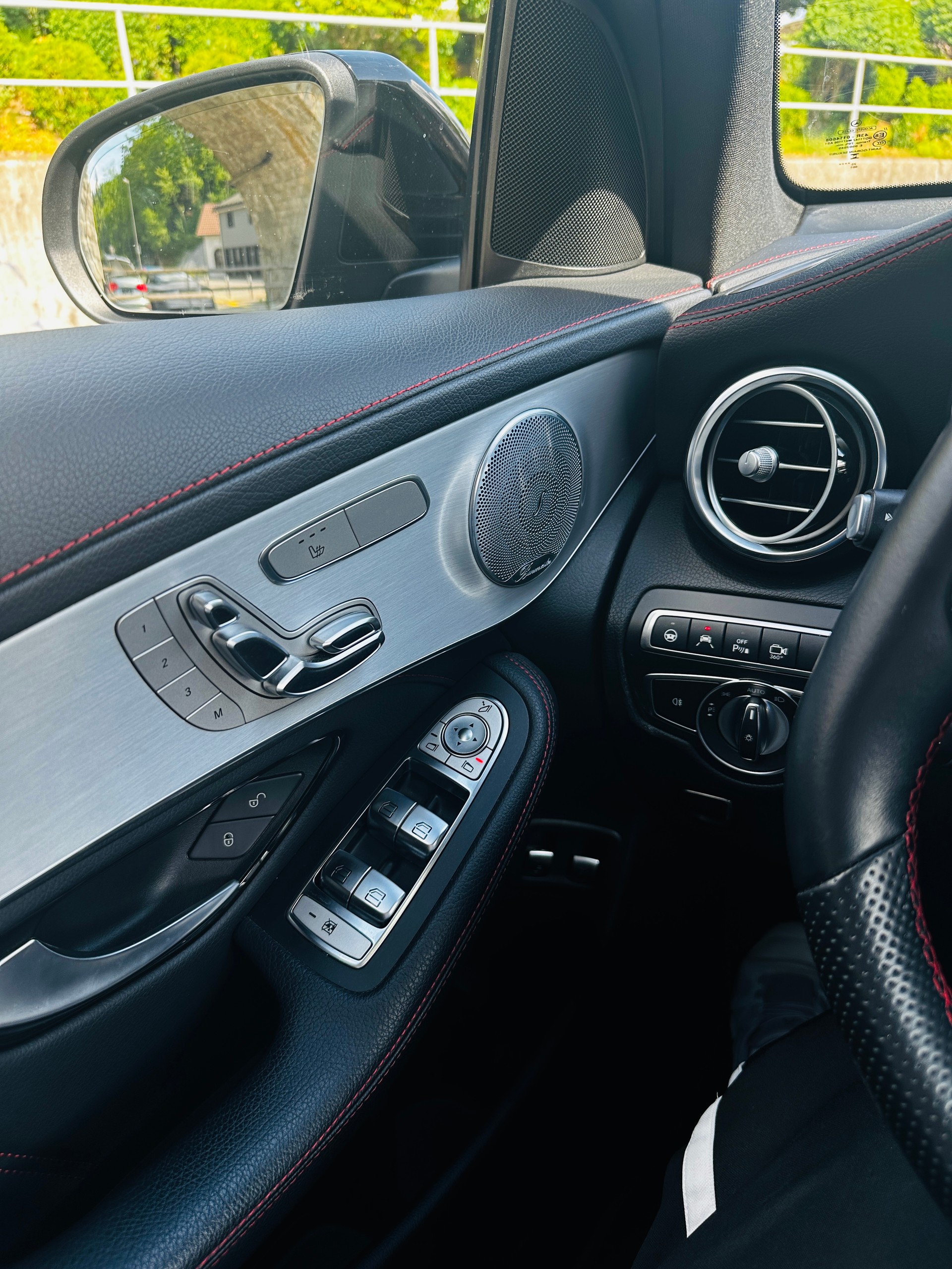 MERCEDES-BENZ GLC 43 AMG 4m-image-3