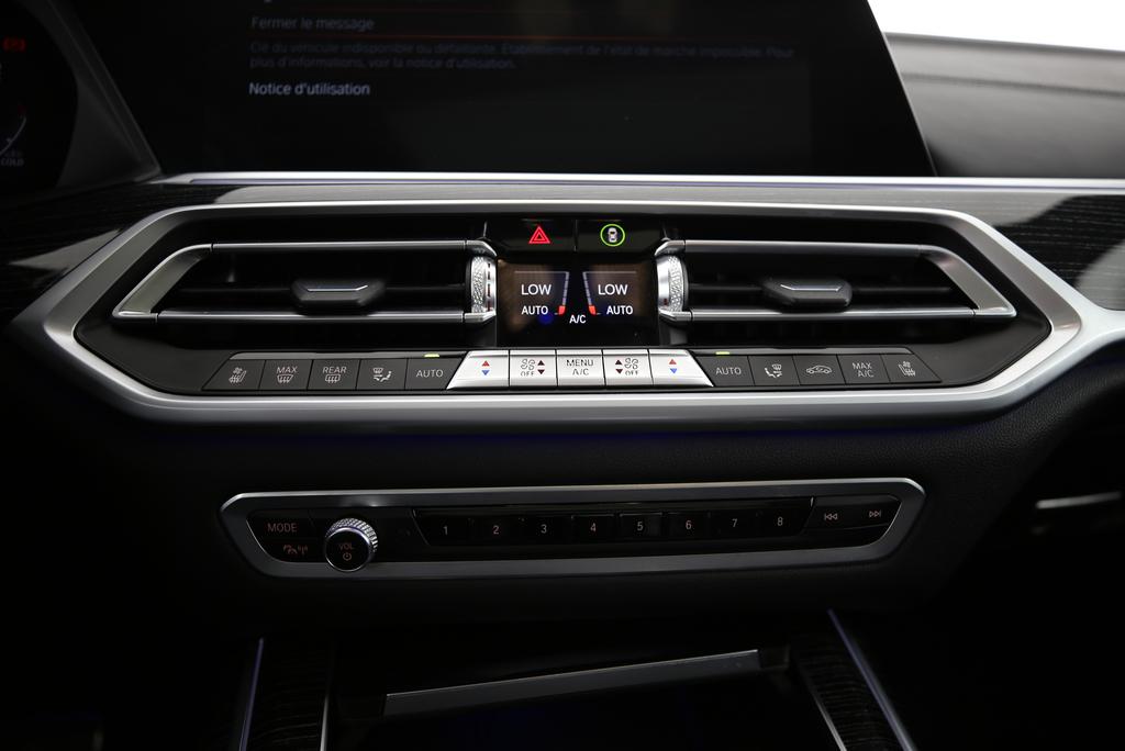 BMW X7 40d xDrive-image-11