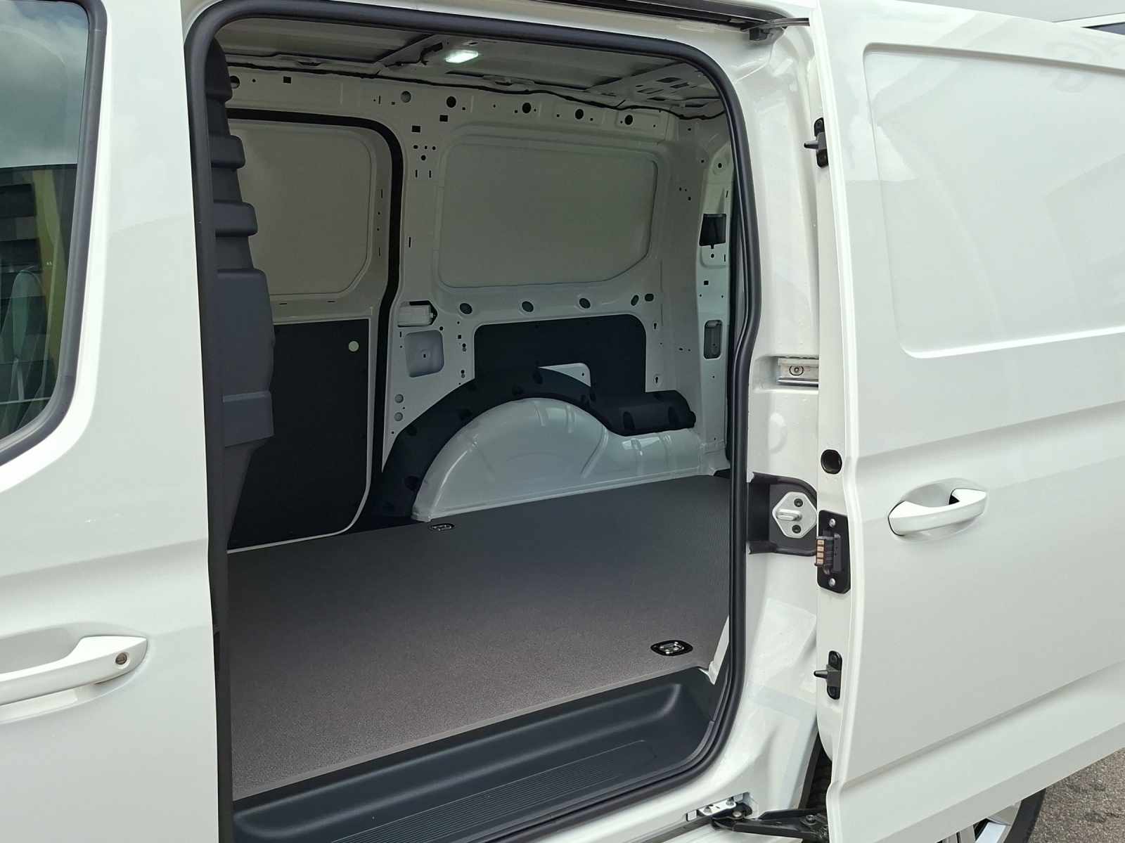 VW Caddy Cargo 1.5TSI Entry Maxi DSG-image-20