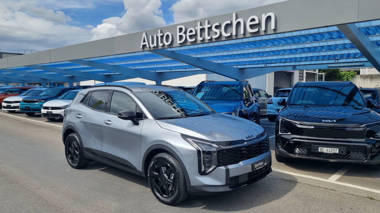 KIA Sportage 1.6 T-GDi Hybrid Black Edition-image-0