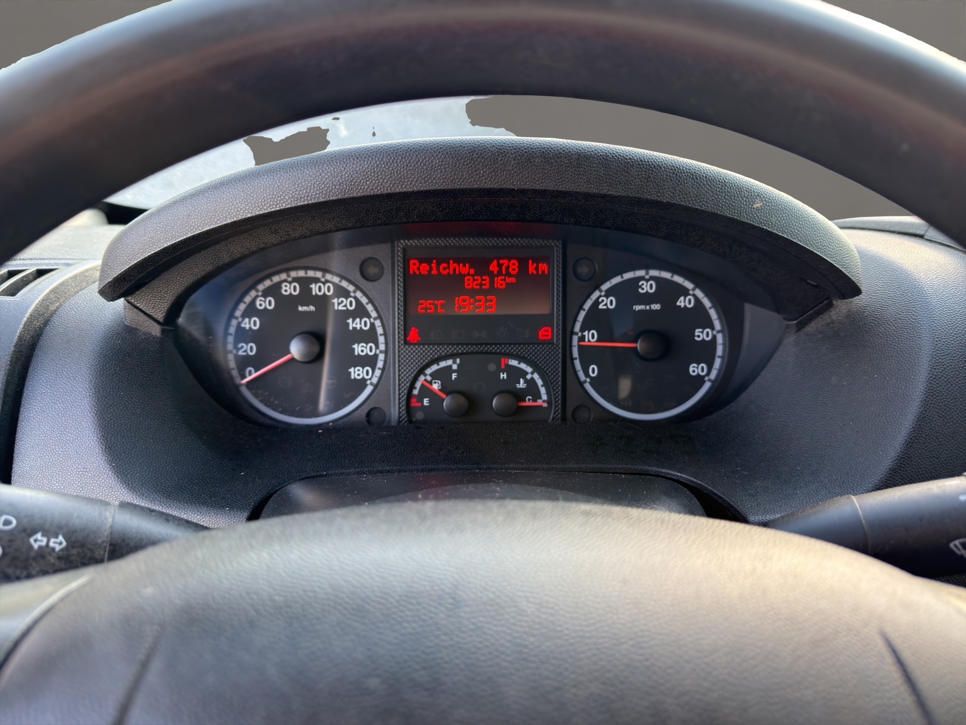 CITROEN Jumper 2.2 HDi 35+ L2H2 Anhängelast 3000 kg-image-16