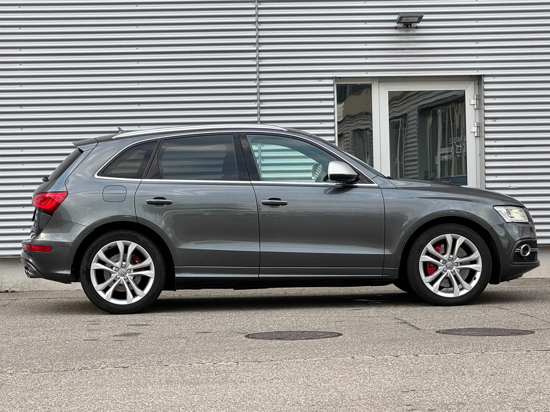 AUDI SQ5 3.0 TDI quattro tiptronic-image-3