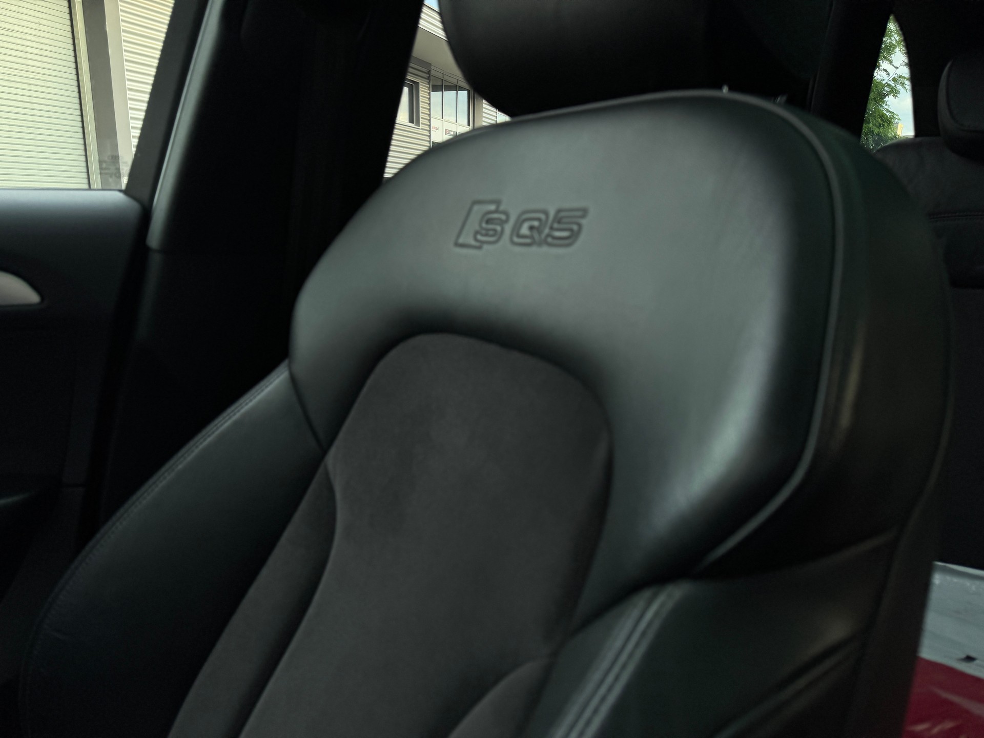 AUDI SQ5 3.0 TDI quattro tiptronic-image-2