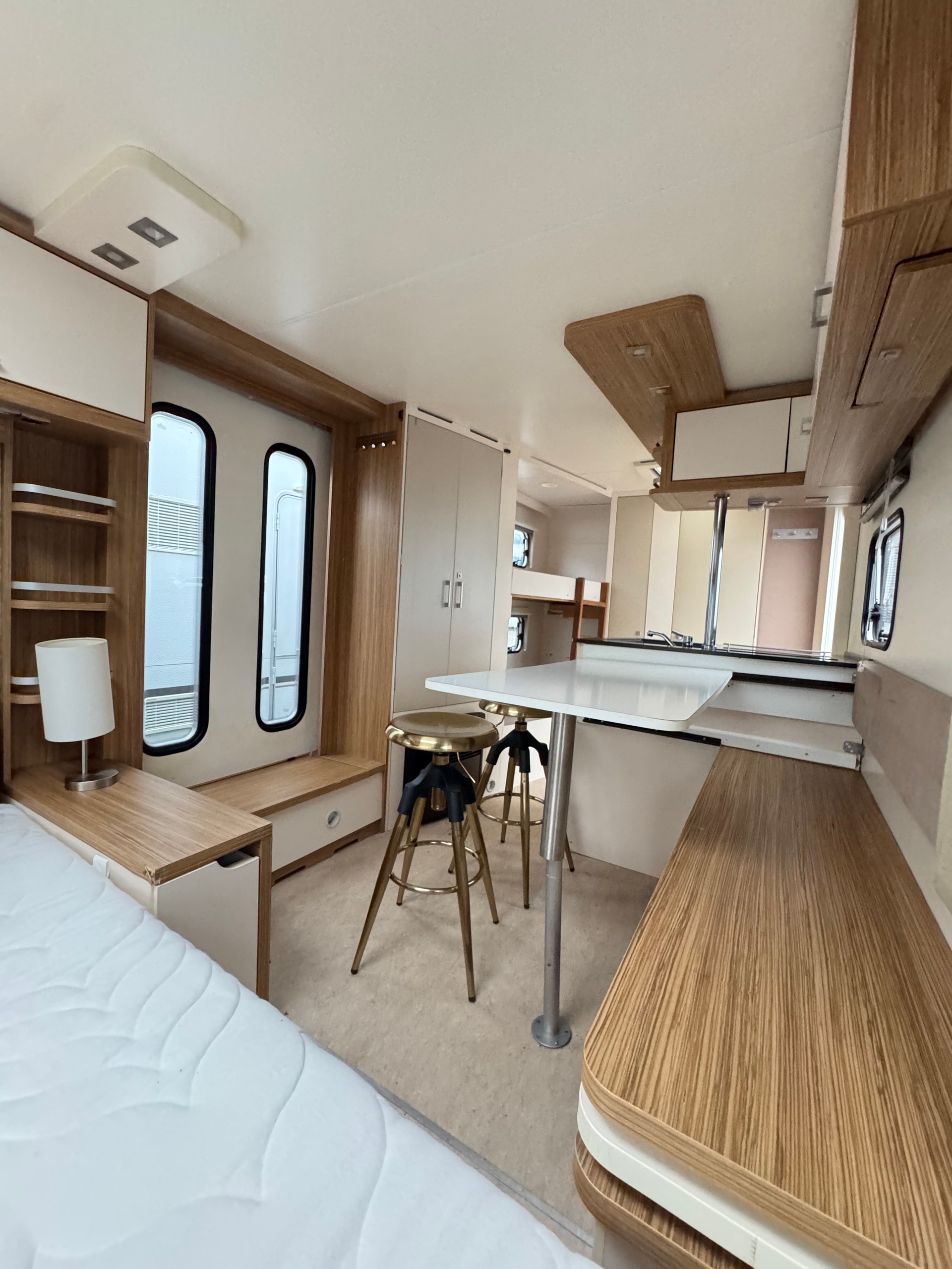 KNAUS Lifestyle Lounge Deseo - Kajüte Stockbett-image-9