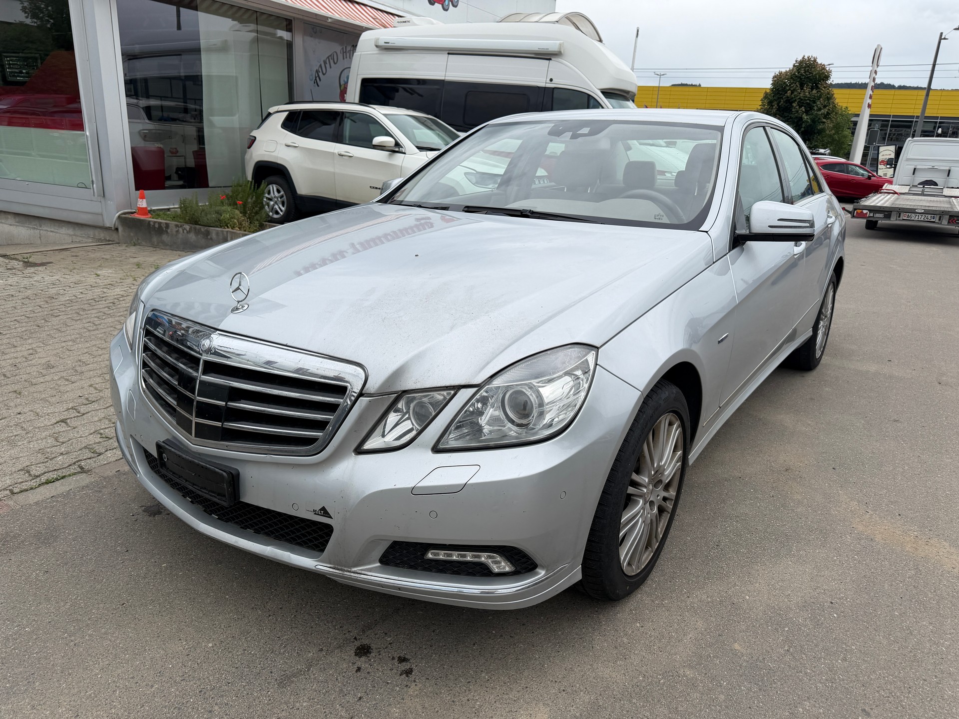MERCEDES-BENZ E 350 CDI BlueEfficiency Elégance 4Matic 7G-Tronic-image-0