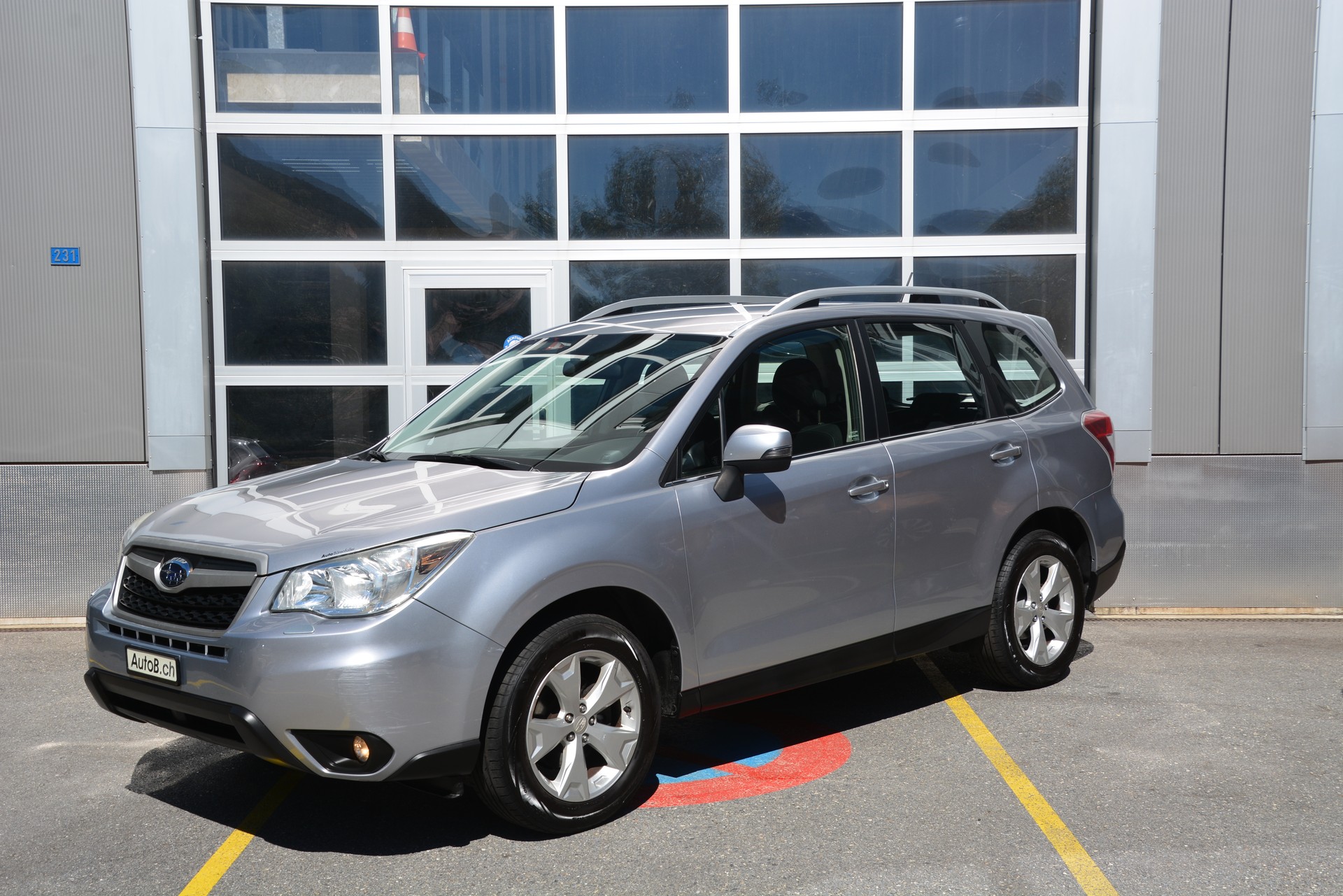 SUBARU Forester 2.0i Swiss-image-0