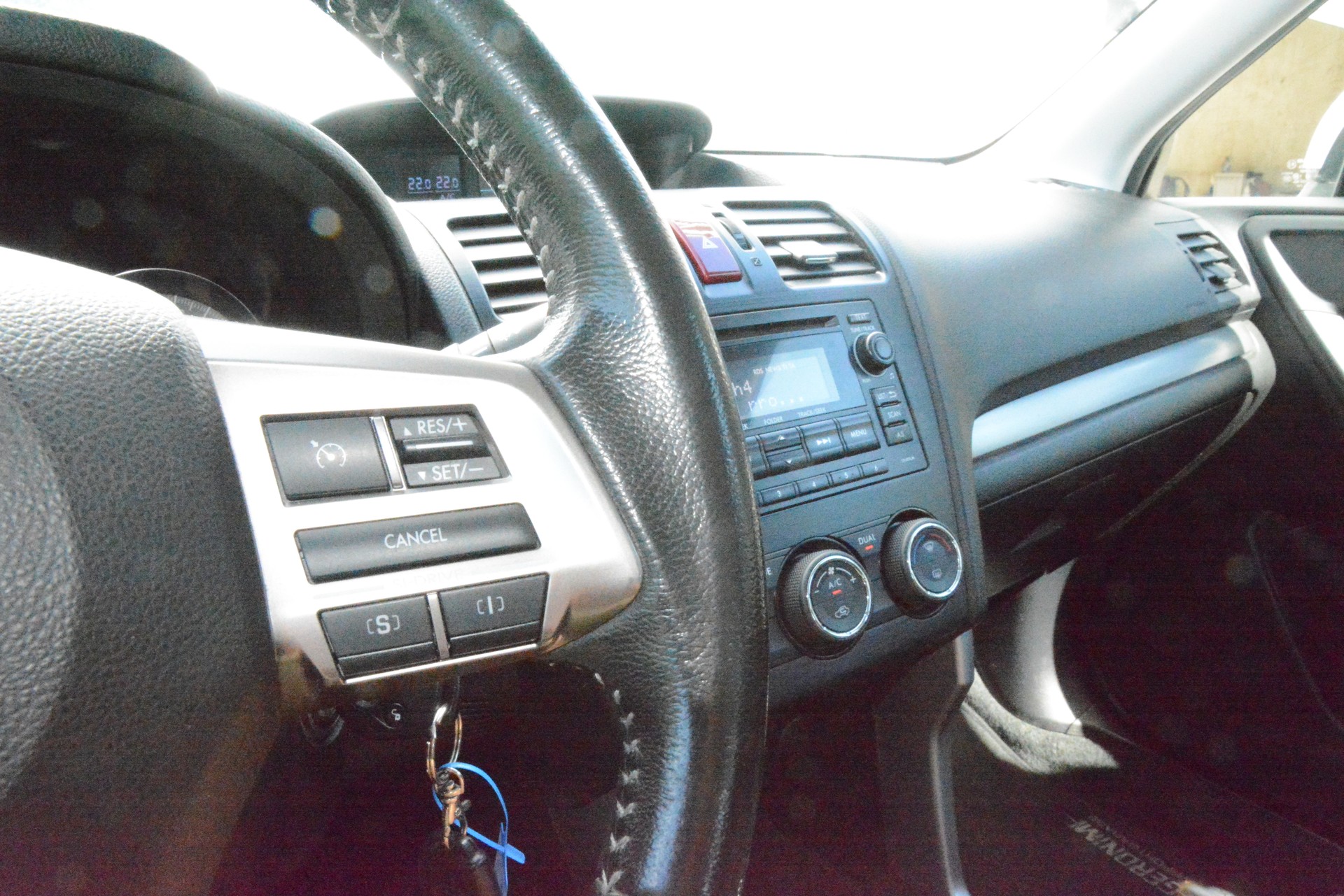 SUBARU Forester 2.0i Swiss-image-13